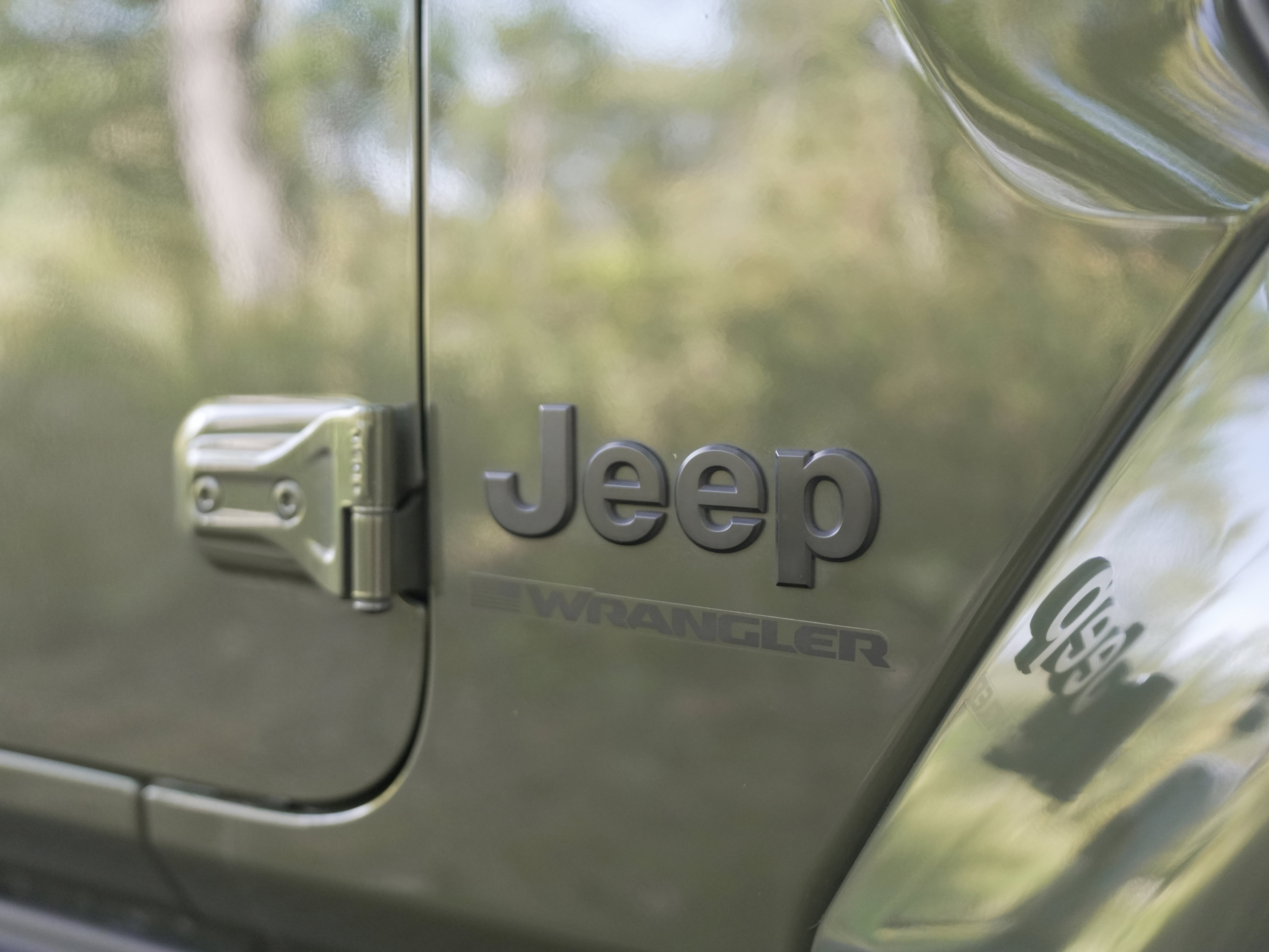 2023 Jeep Wrangler Sahara Altitude