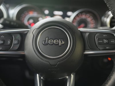 2023 Jeep Wrangler Sahara Altitude