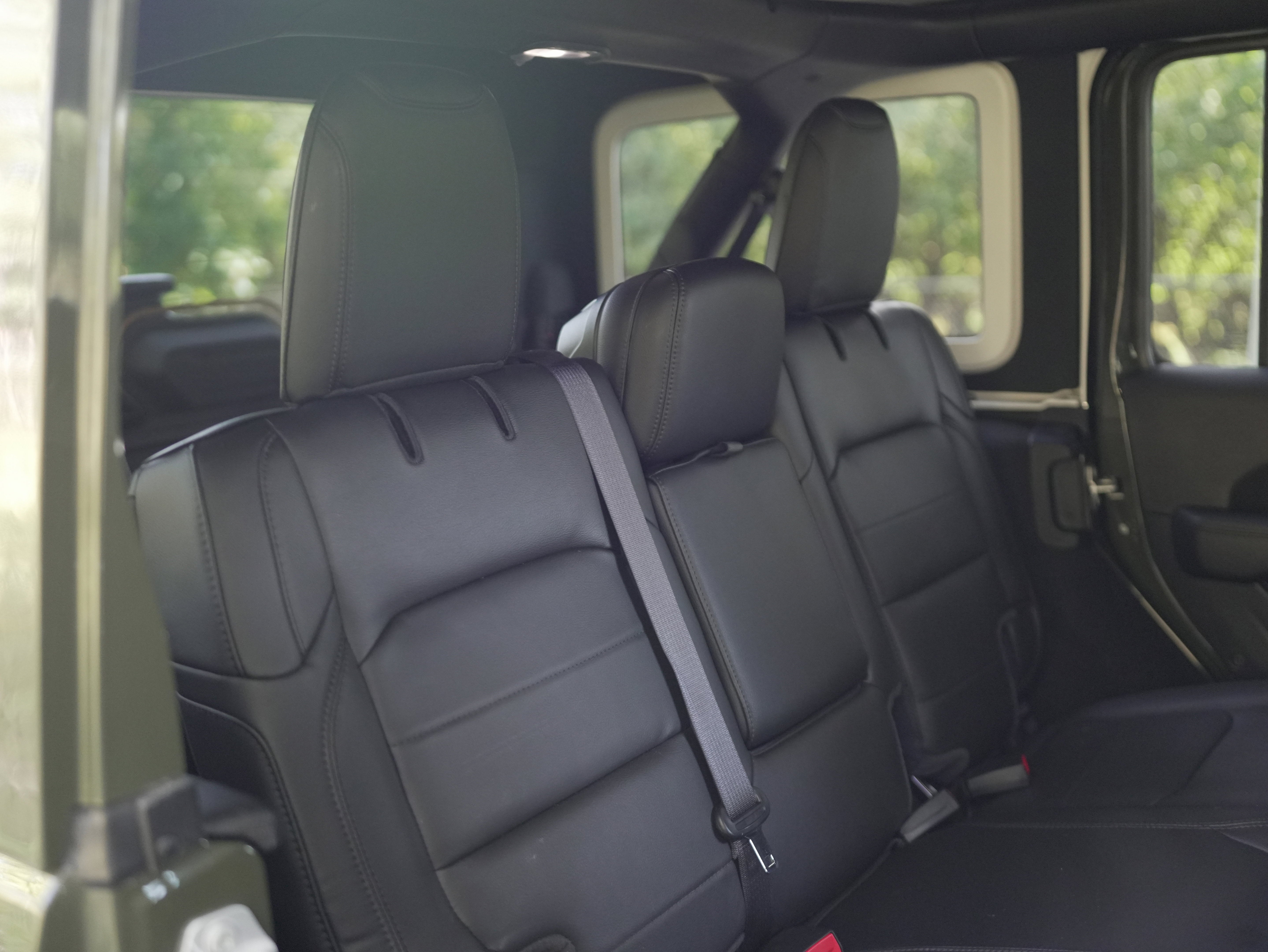 2023 Jeep Wrangler Sahara Altitude