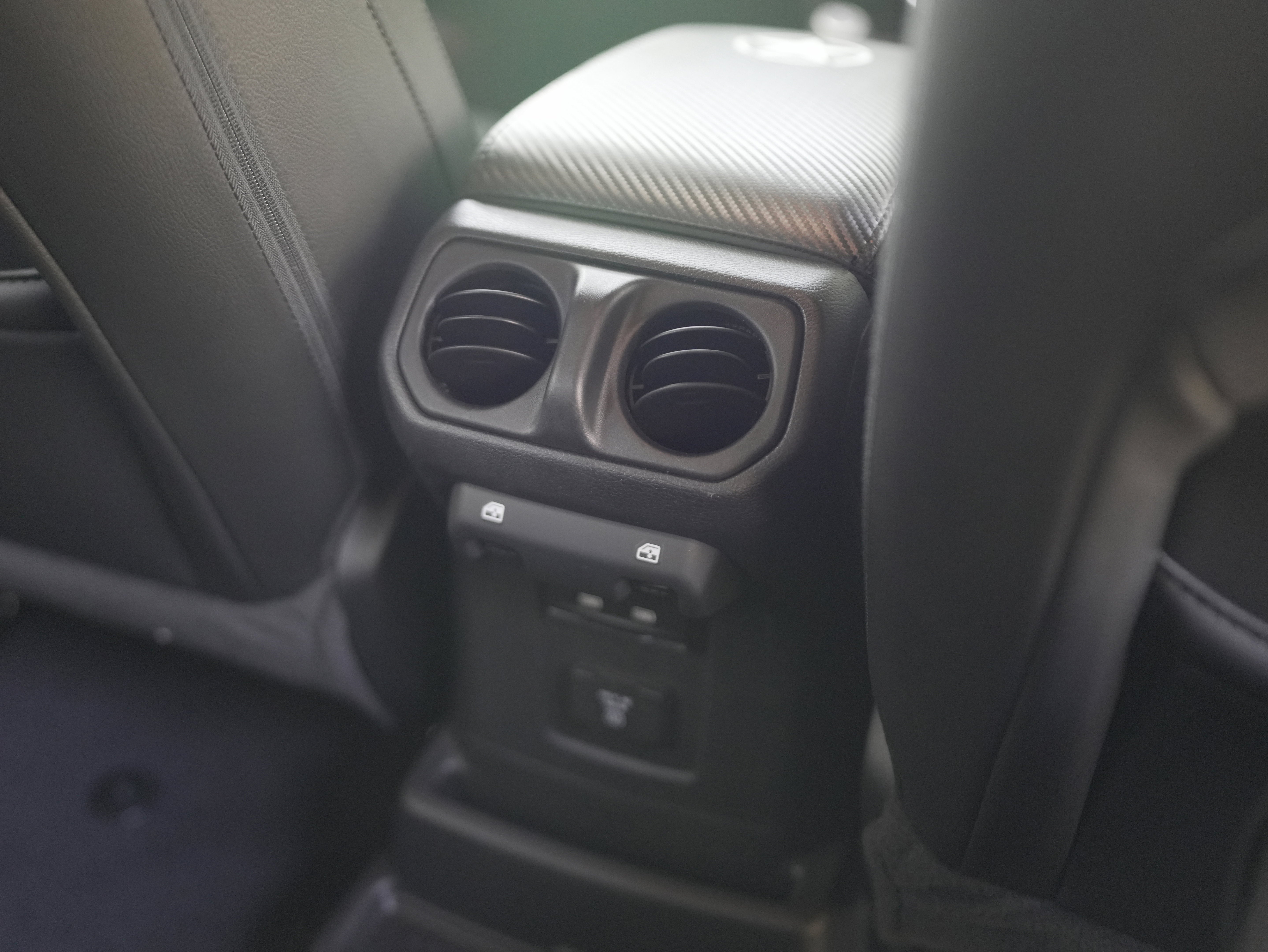 2023 Jeep Wrangler Sahara Altitude