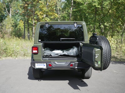 2023 Jeep Wrangler Sahara Altitude