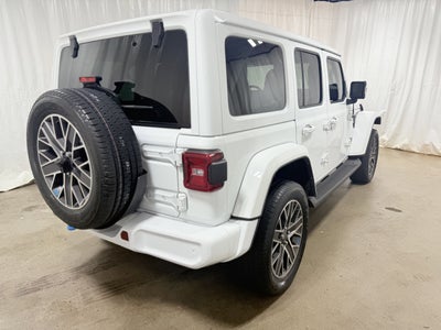 2022 Jeep Wrangler 4xe Unlimited Sahara High Altitude