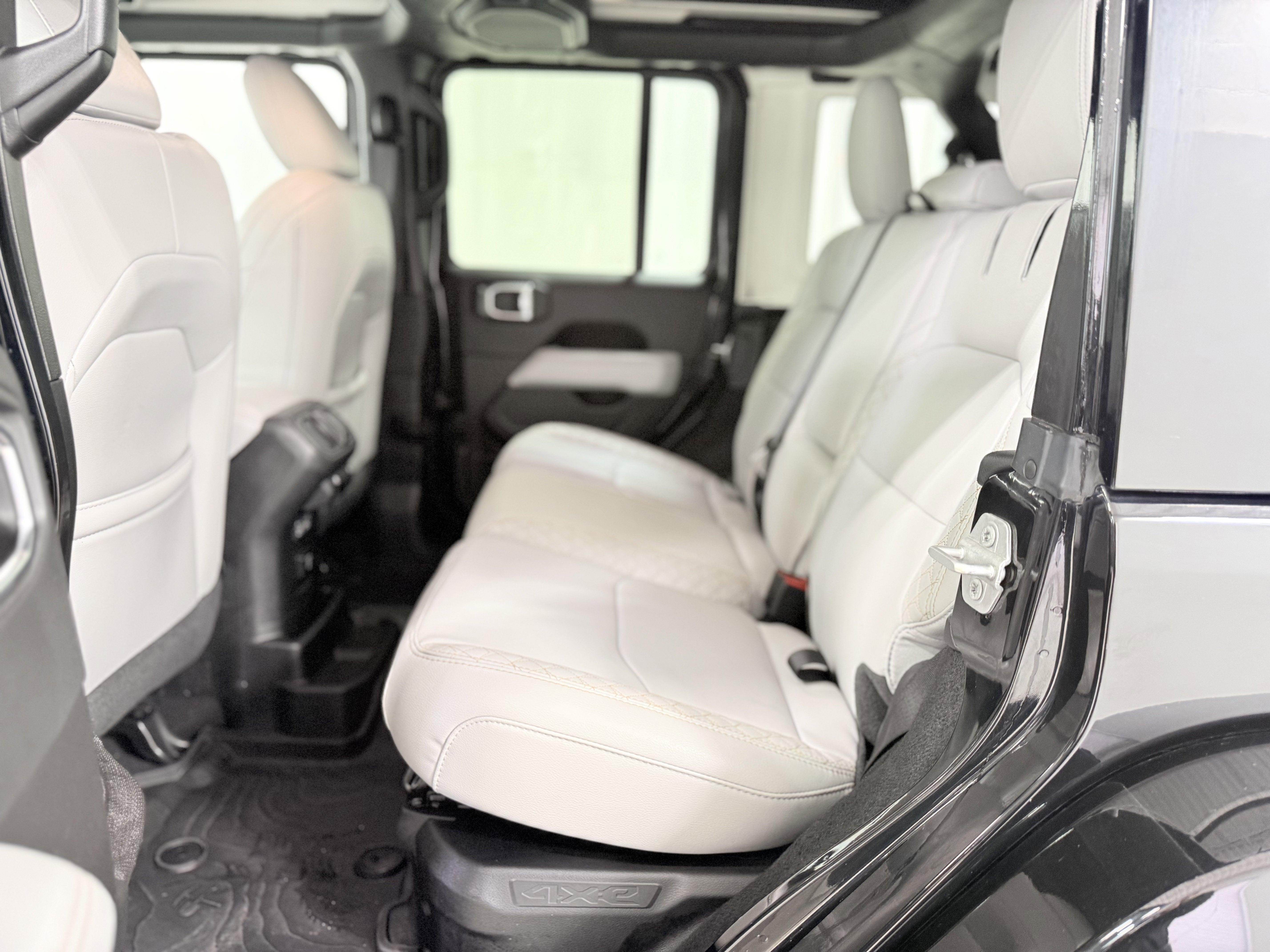 2022 Jeep Wrangler 4xe Unlimited Sahara High Altitude