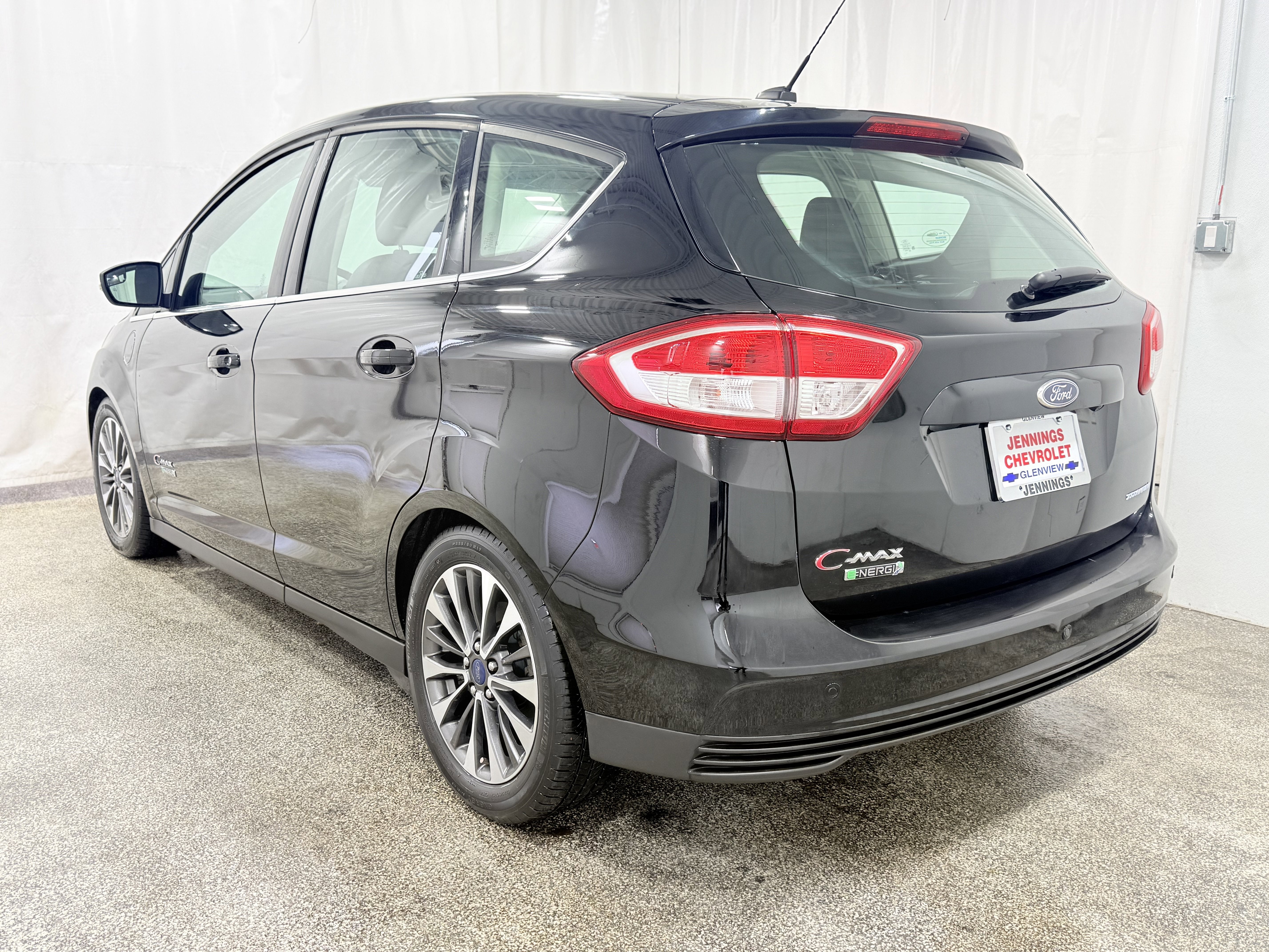 2017 Ford C-Max Energi Titanium