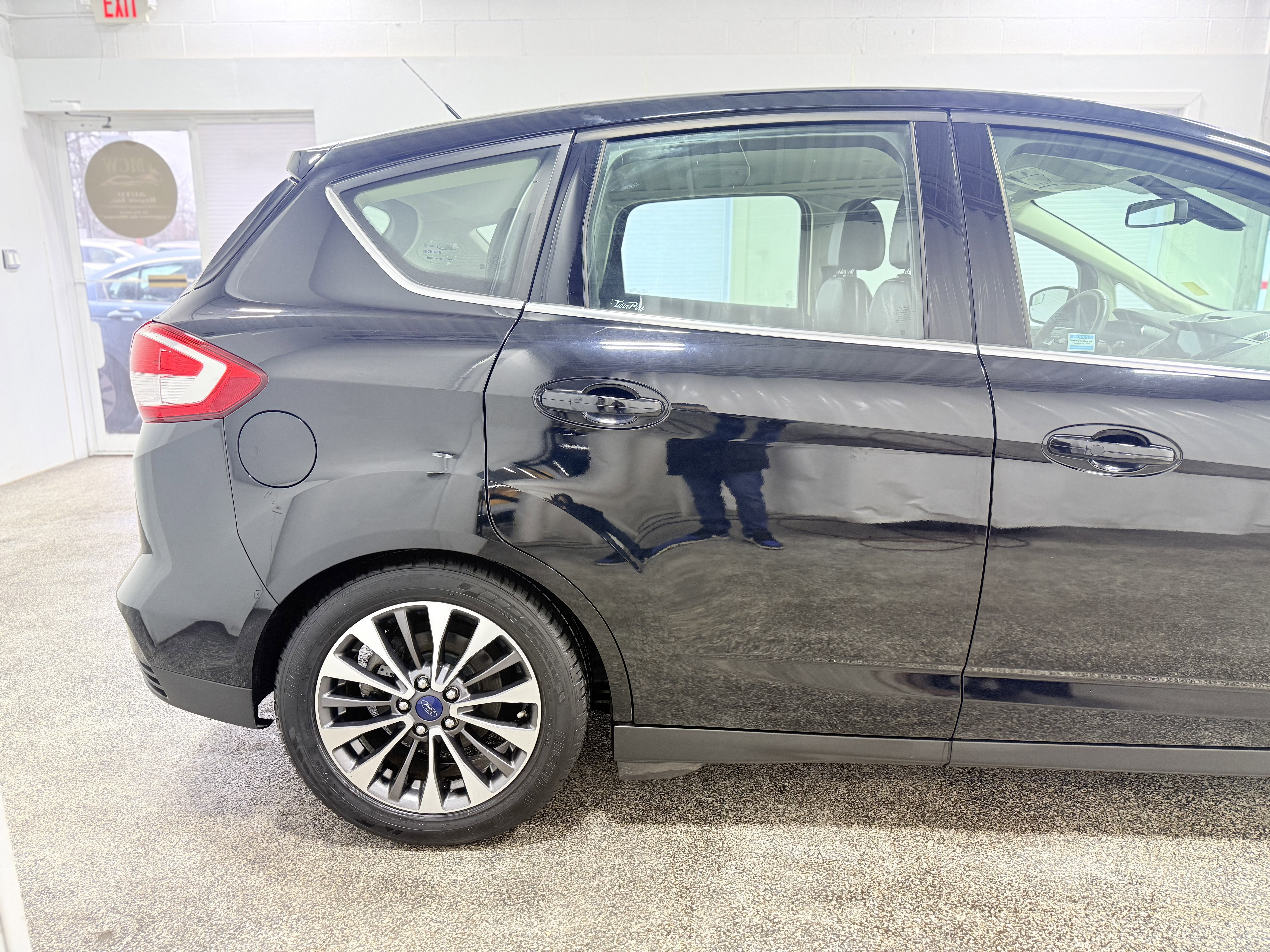 2017 Ford C-Max Energi Titanium