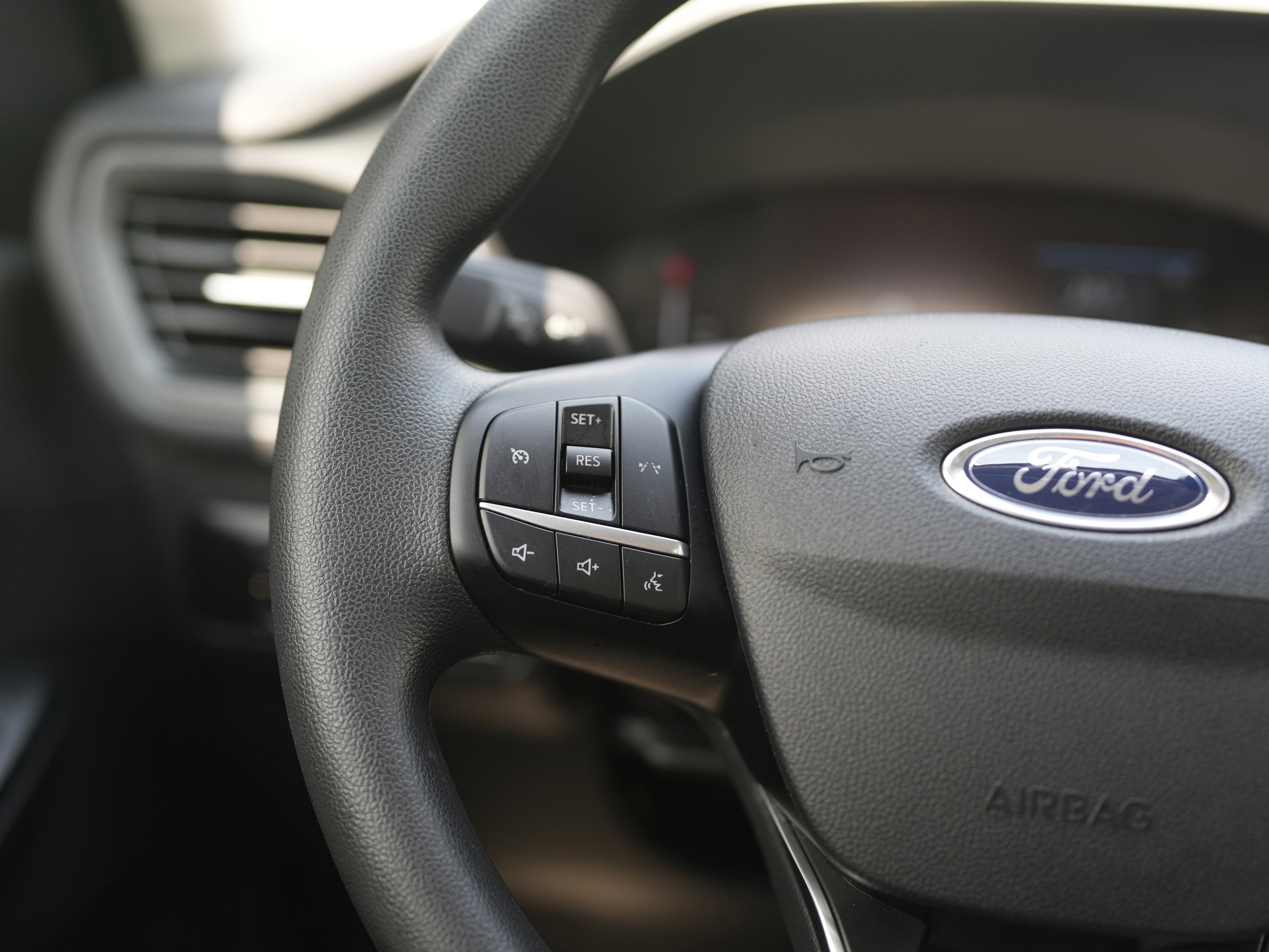 2023 Ford Escape Base