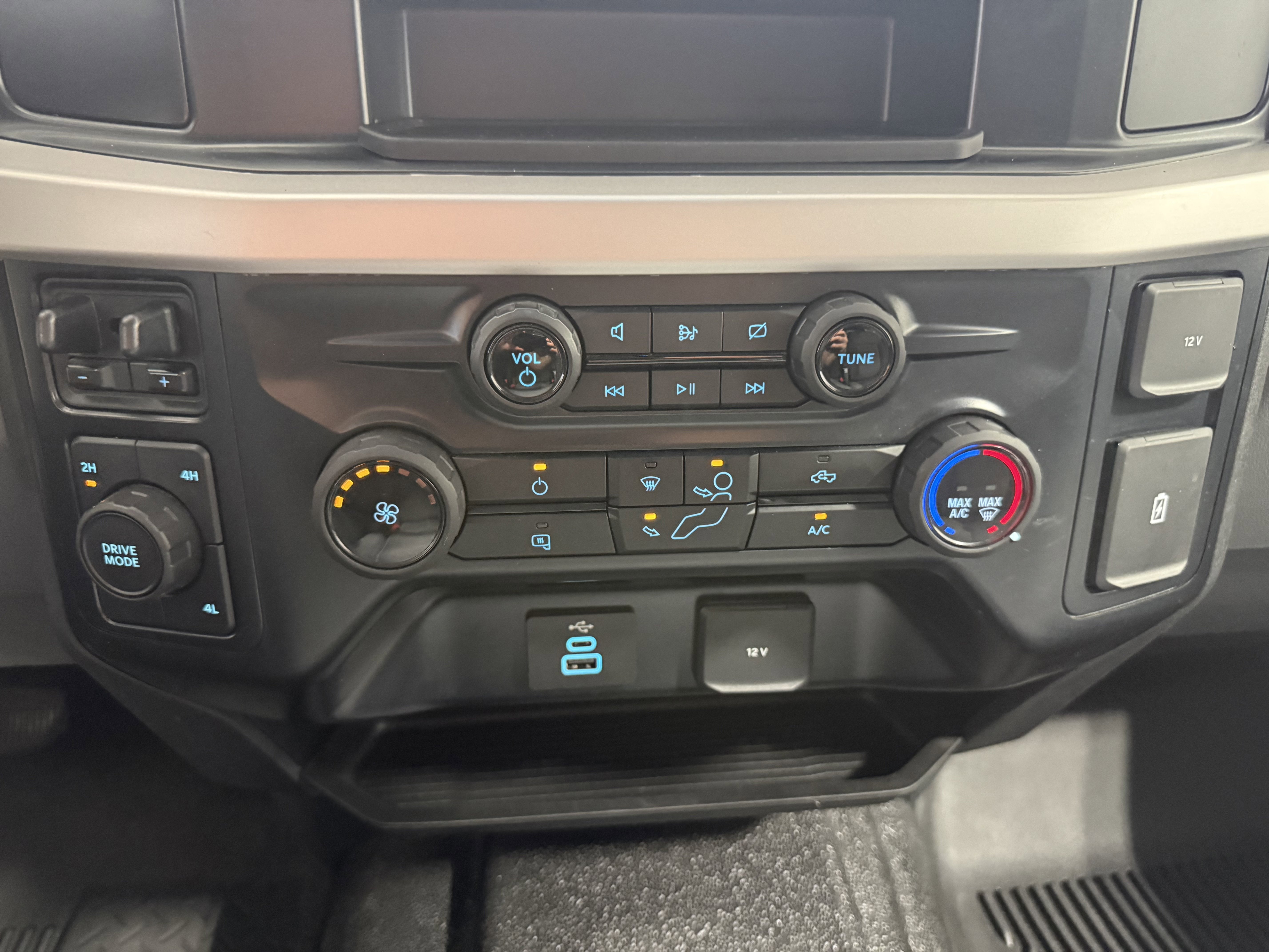 2023 Ford F-350 XL