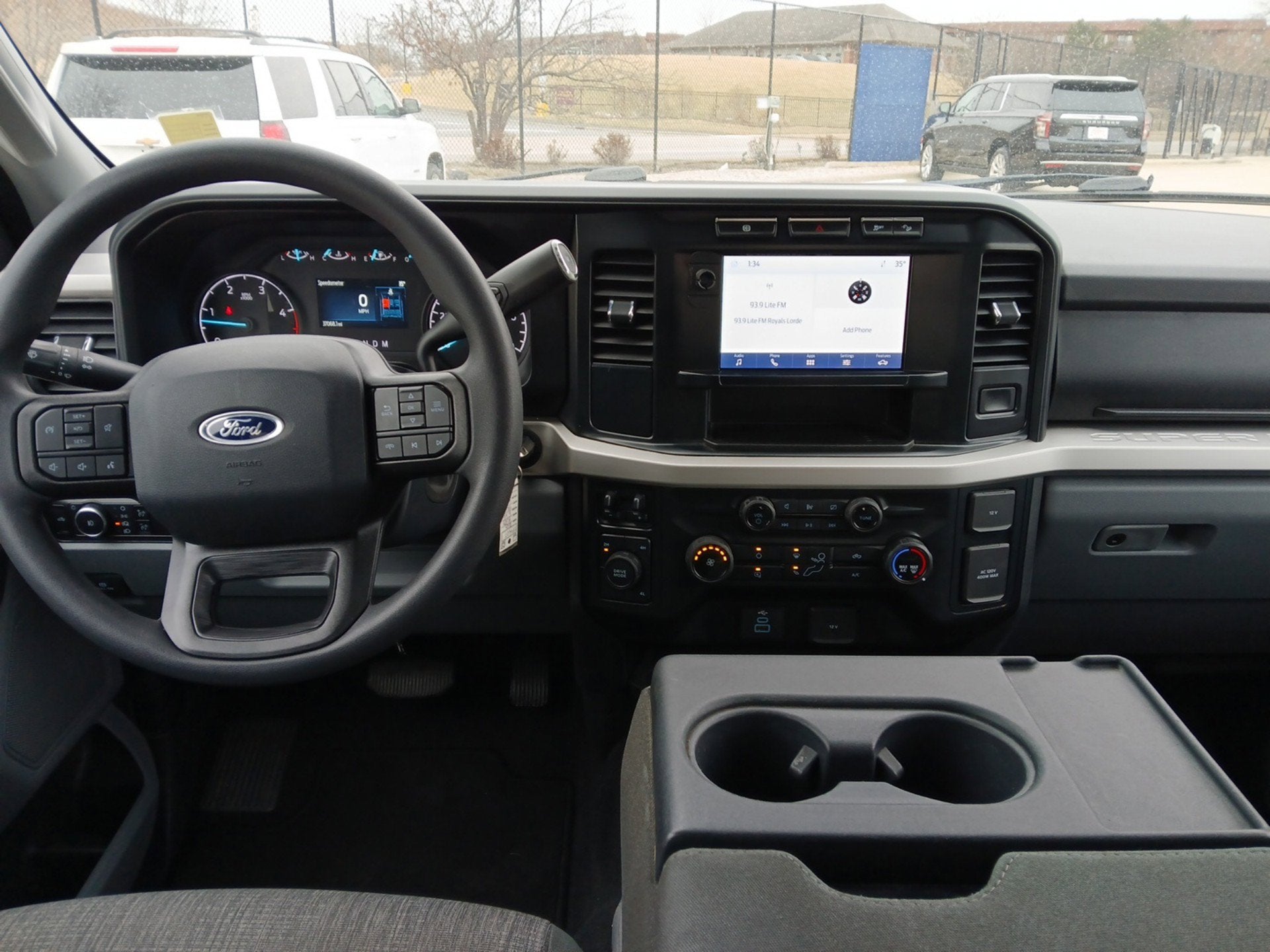 2023 Ford Super Duty F-350 DRW XL