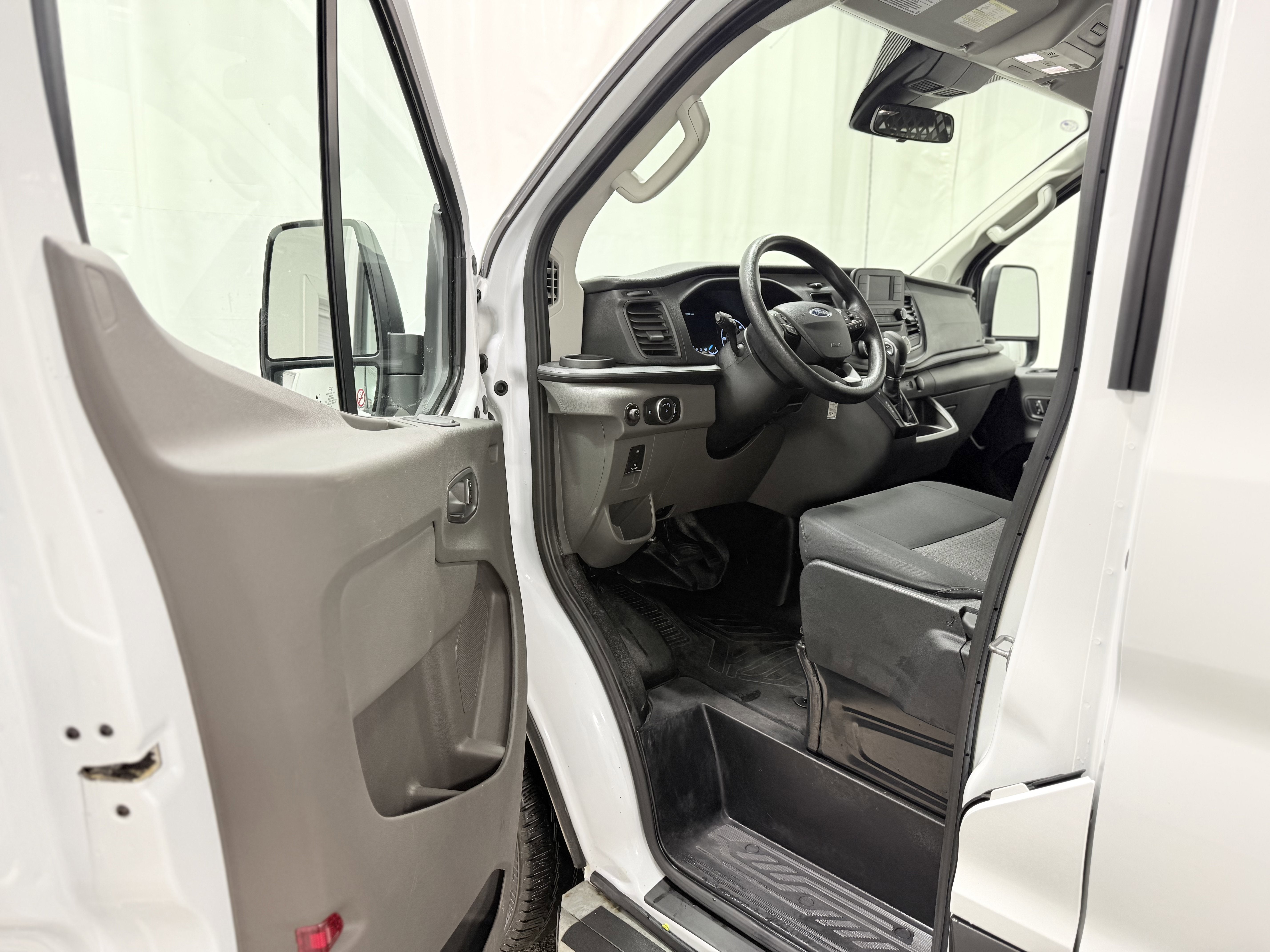 2024 Ford Transit Cargo Van T250