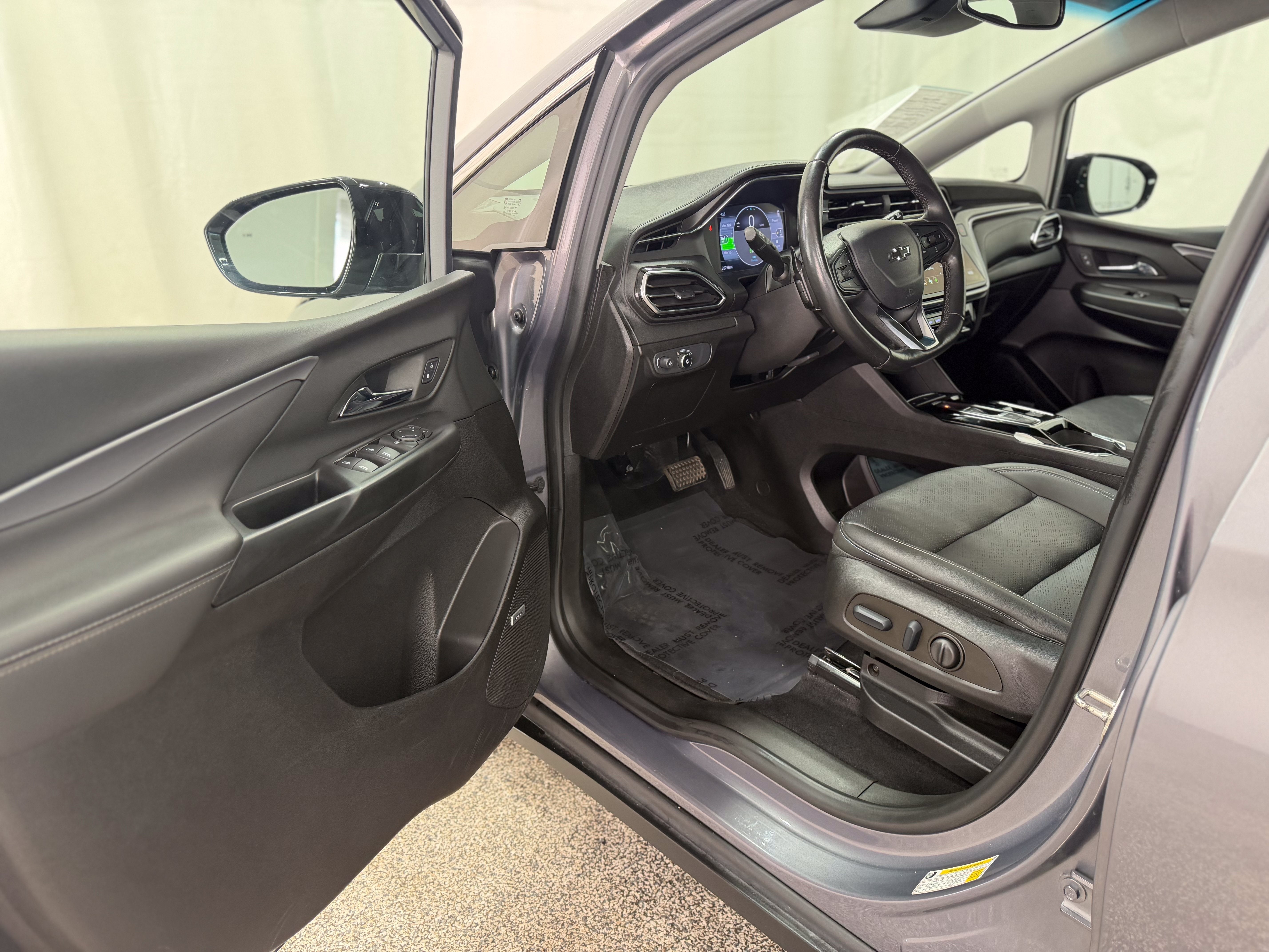 2023 Chevrolet Bolt EV 2LT