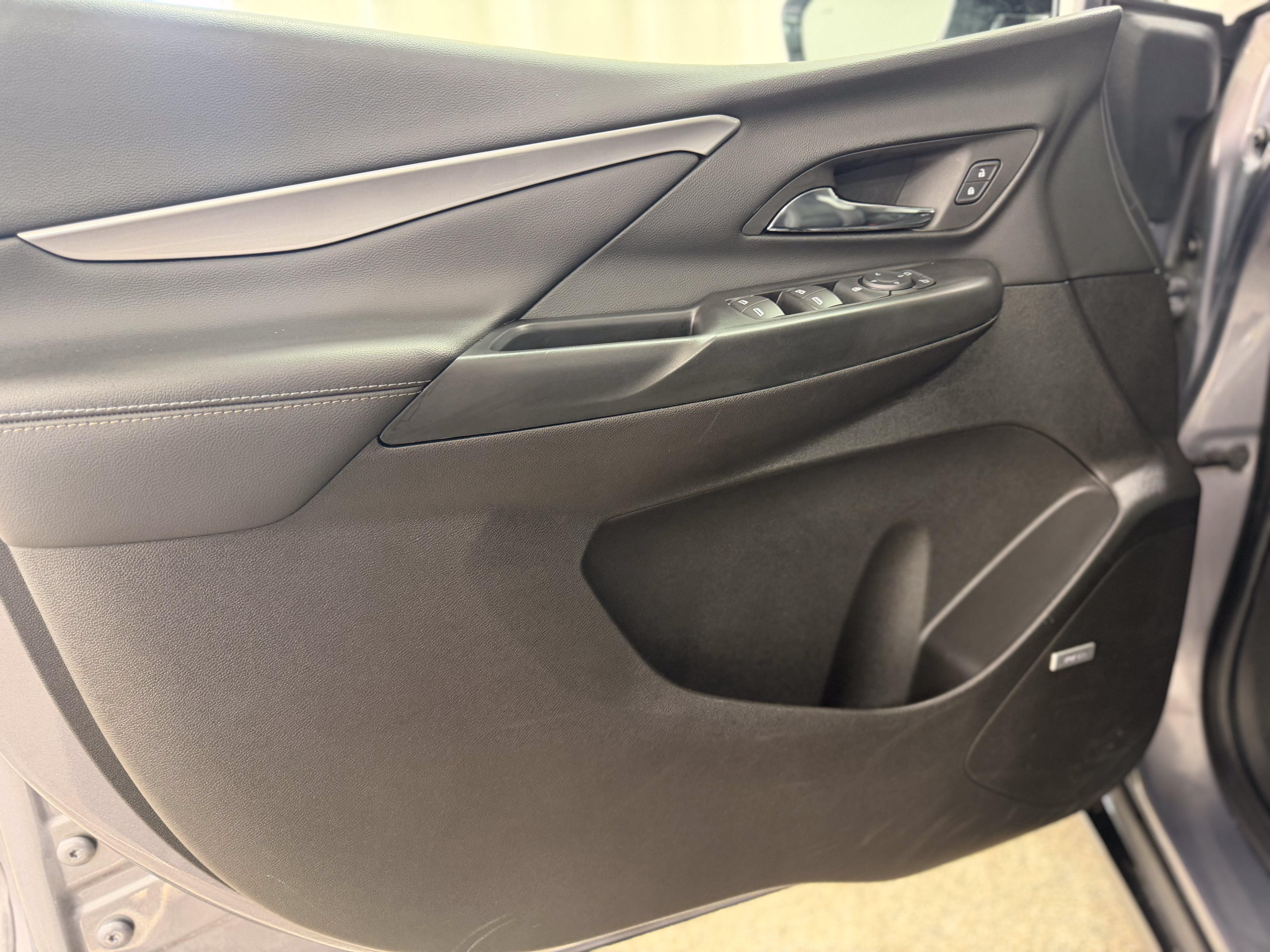 2023 Chevrolet Bolt EV 2LT