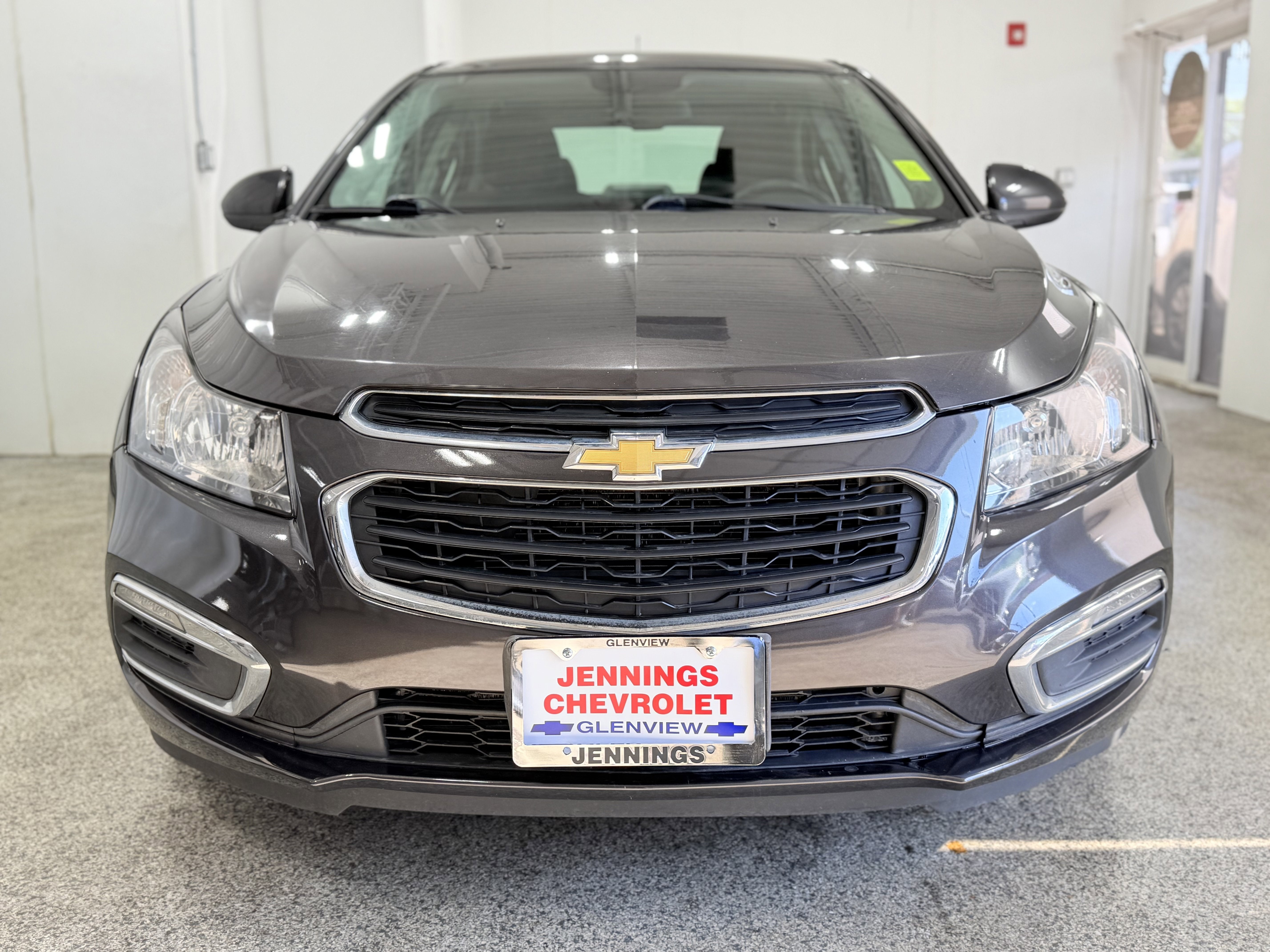 Used 2015 Chevrolet Cruze 1LT with VIN 1G1PC5SB6F7181227 for sale in Glenview, IL