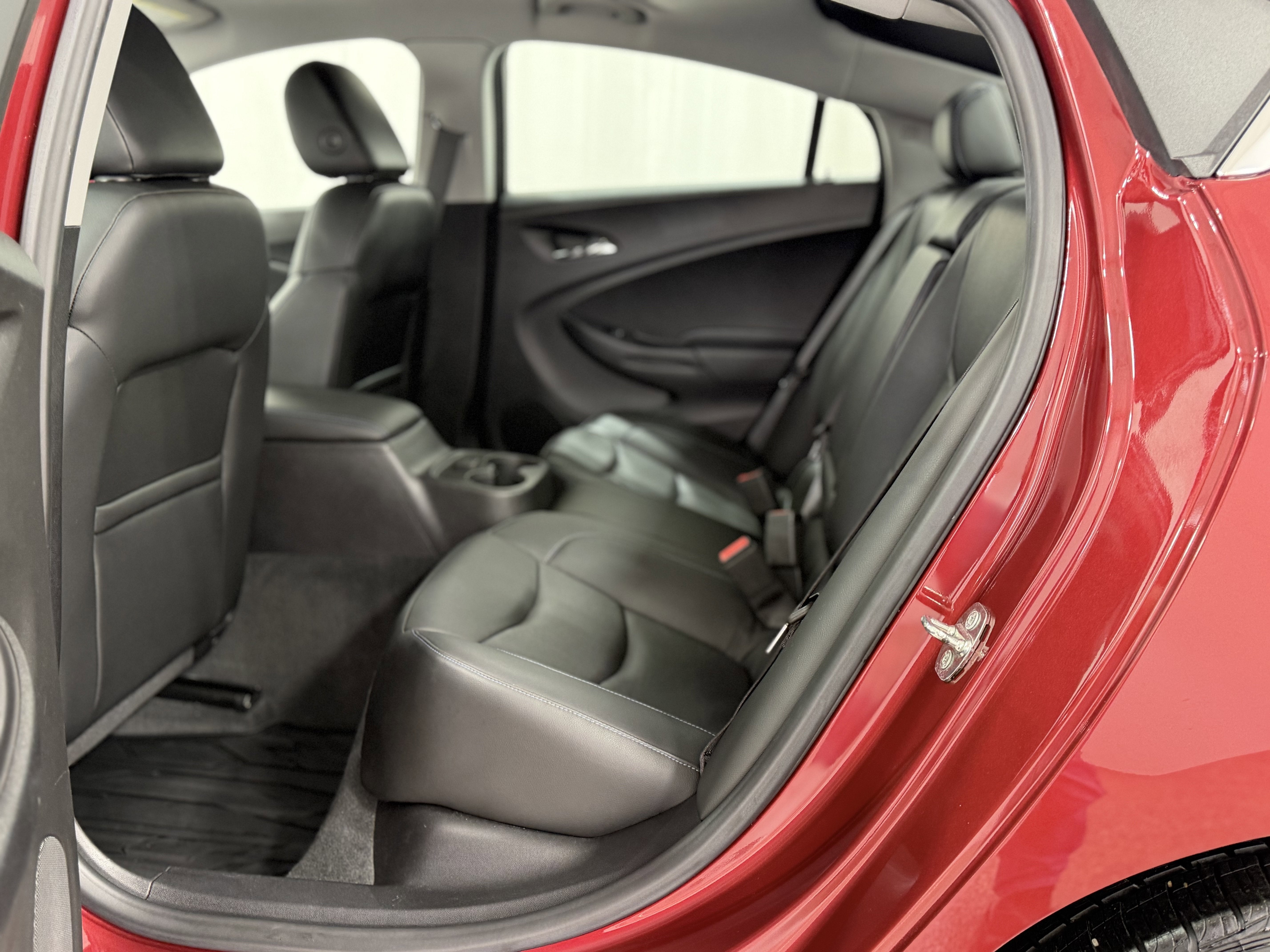 2018 Chevrolet Volt LT