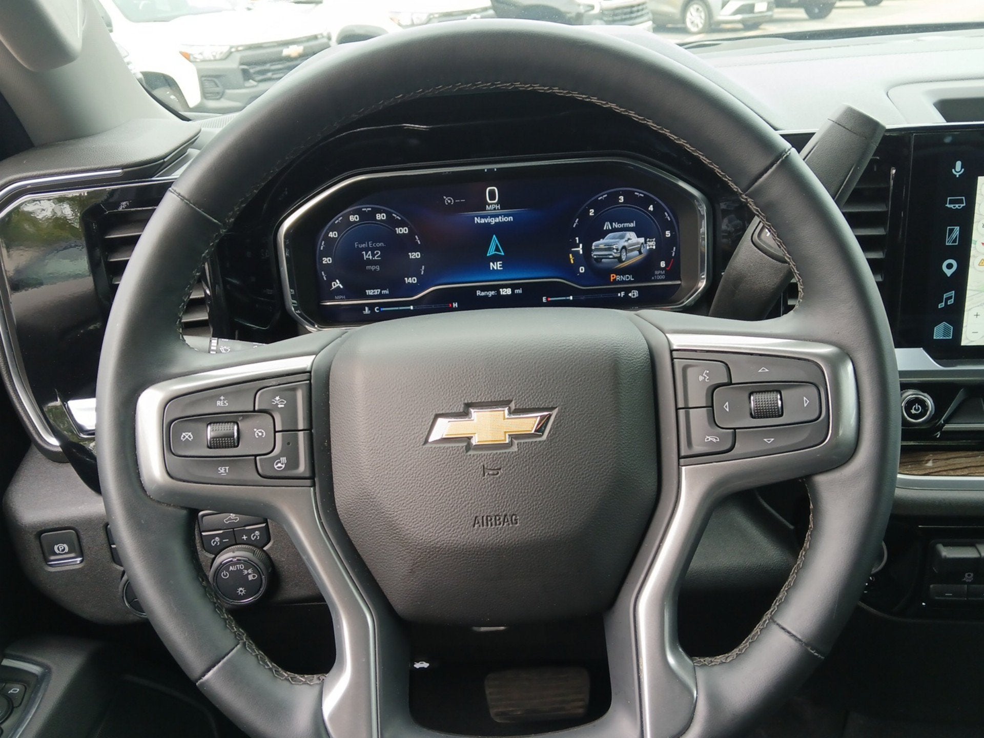 2025 Chevrolet Silverado 1500 LT (2FL)
