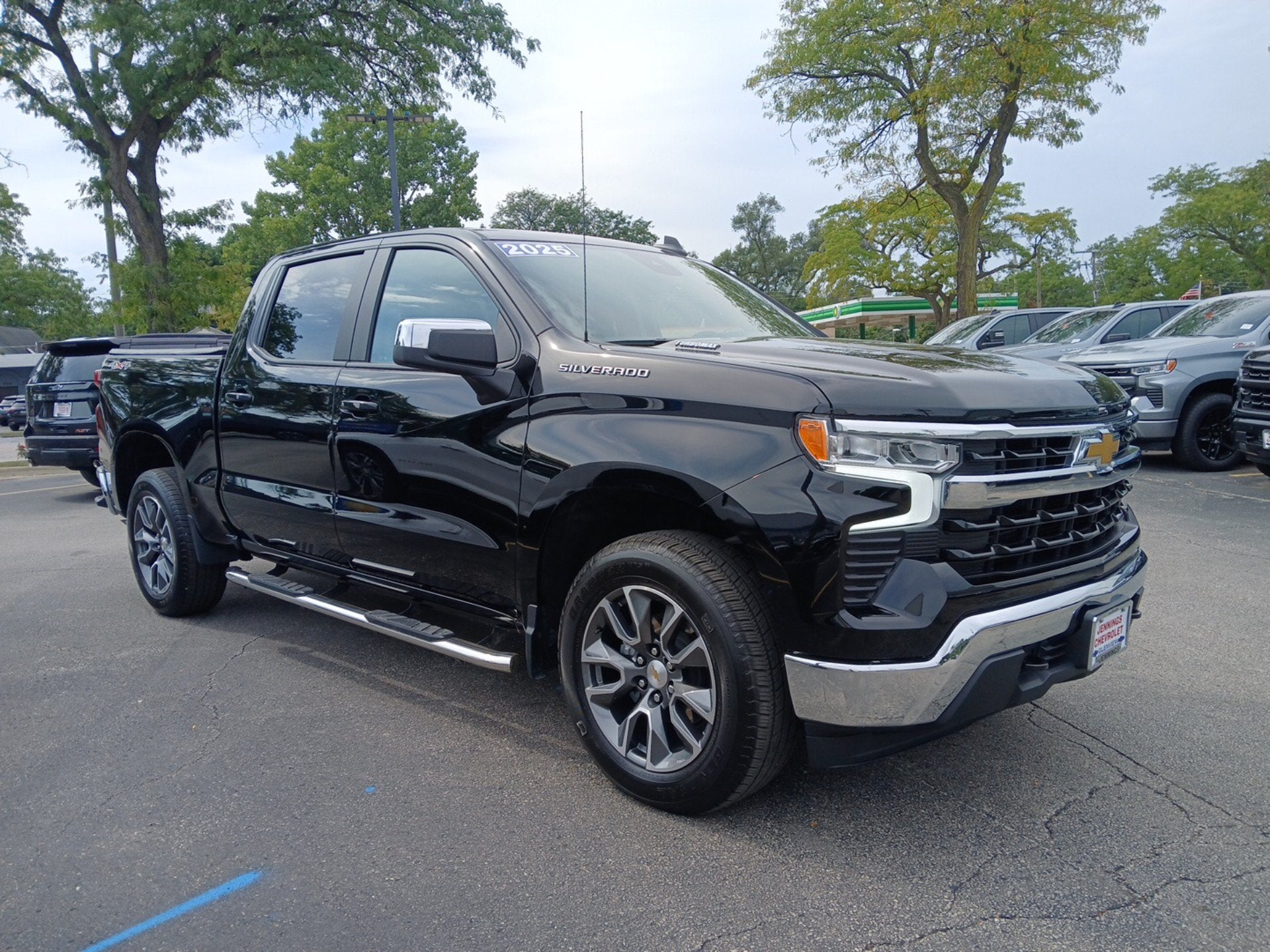2025 Chevrolet Silverado 1500 LT (2FL)