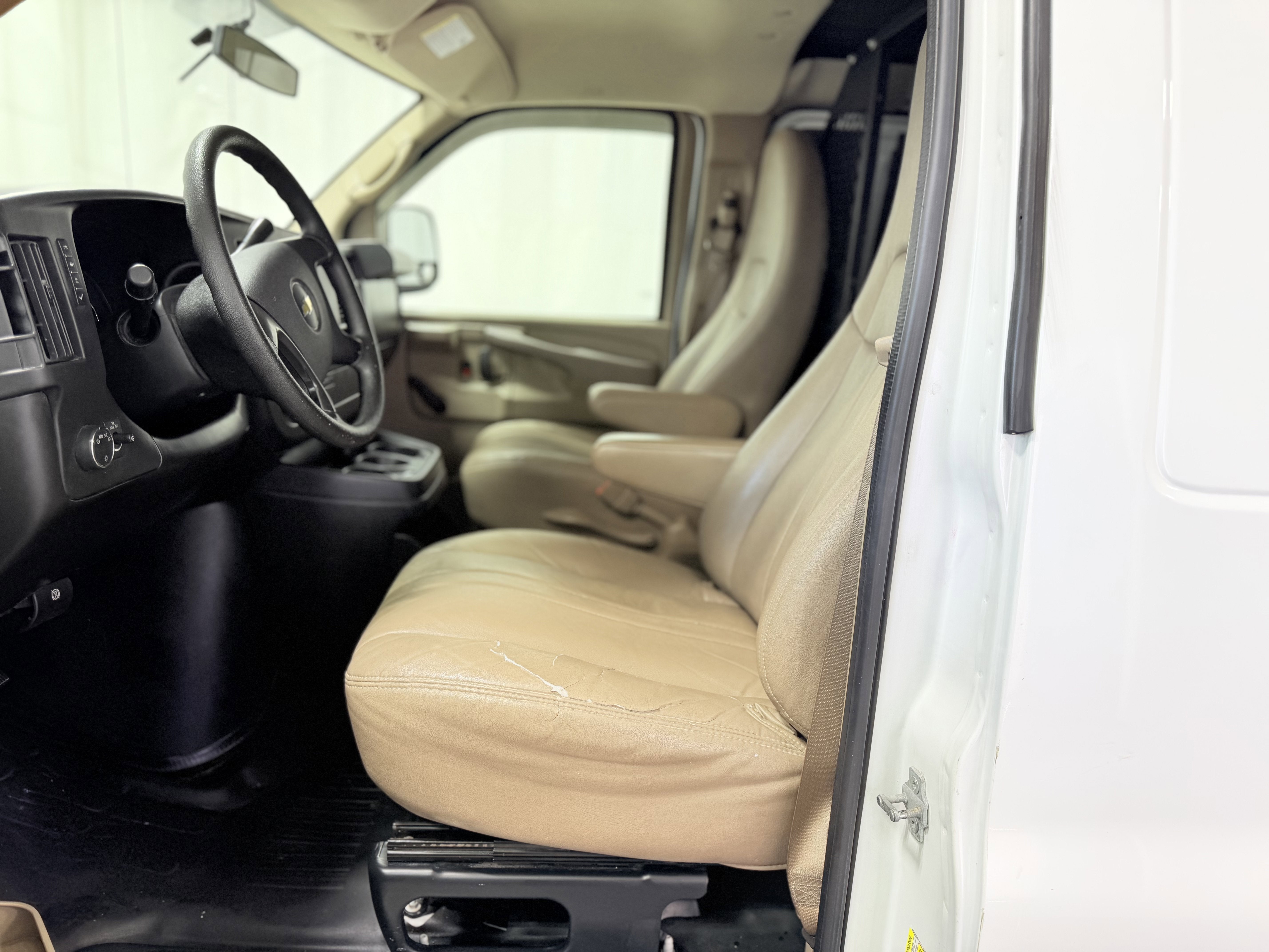 2012 Chevrolet Express Cargo 1500 CARGO