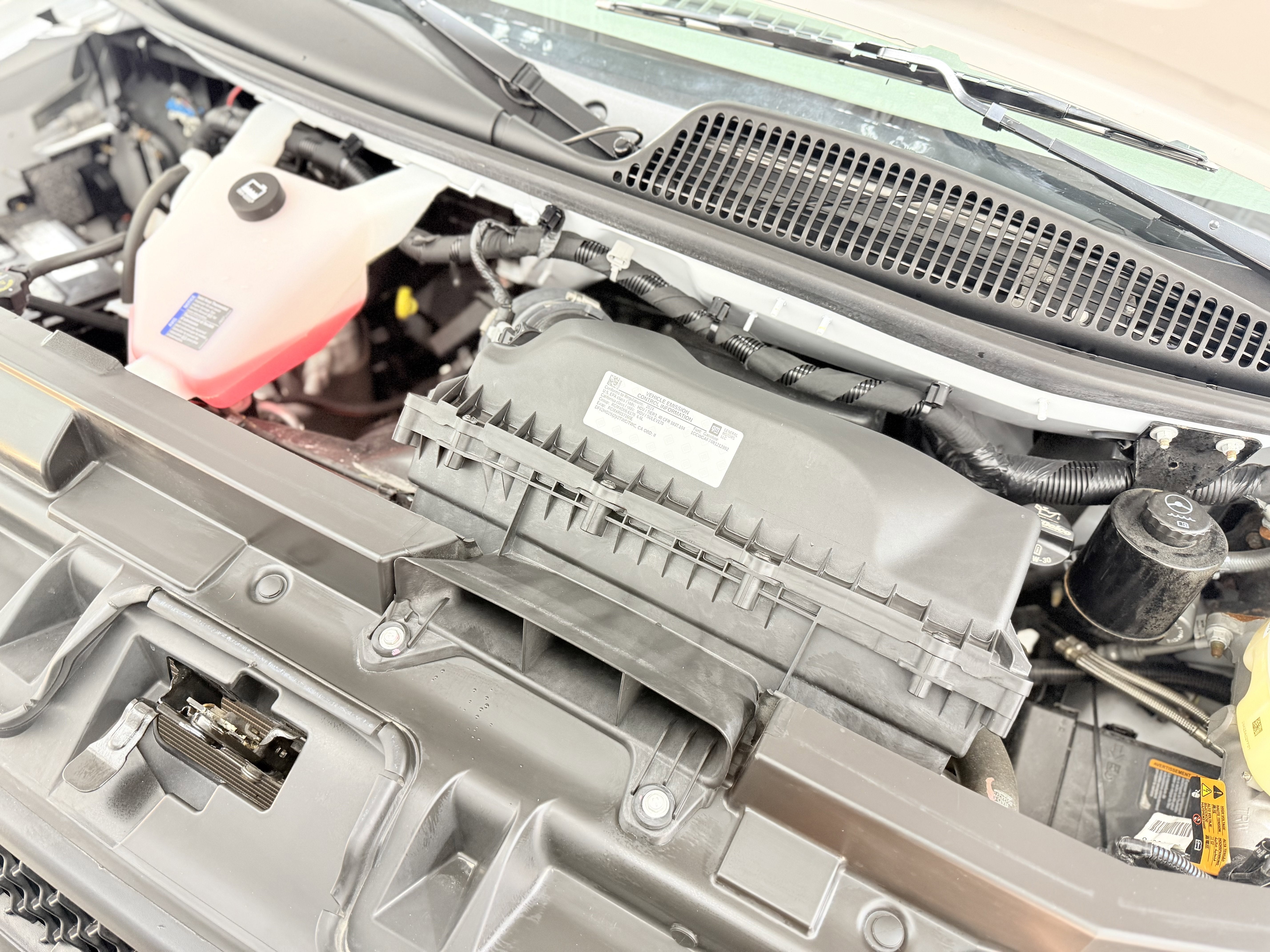 2024 Chevrolet Express Cargo 2500 WT