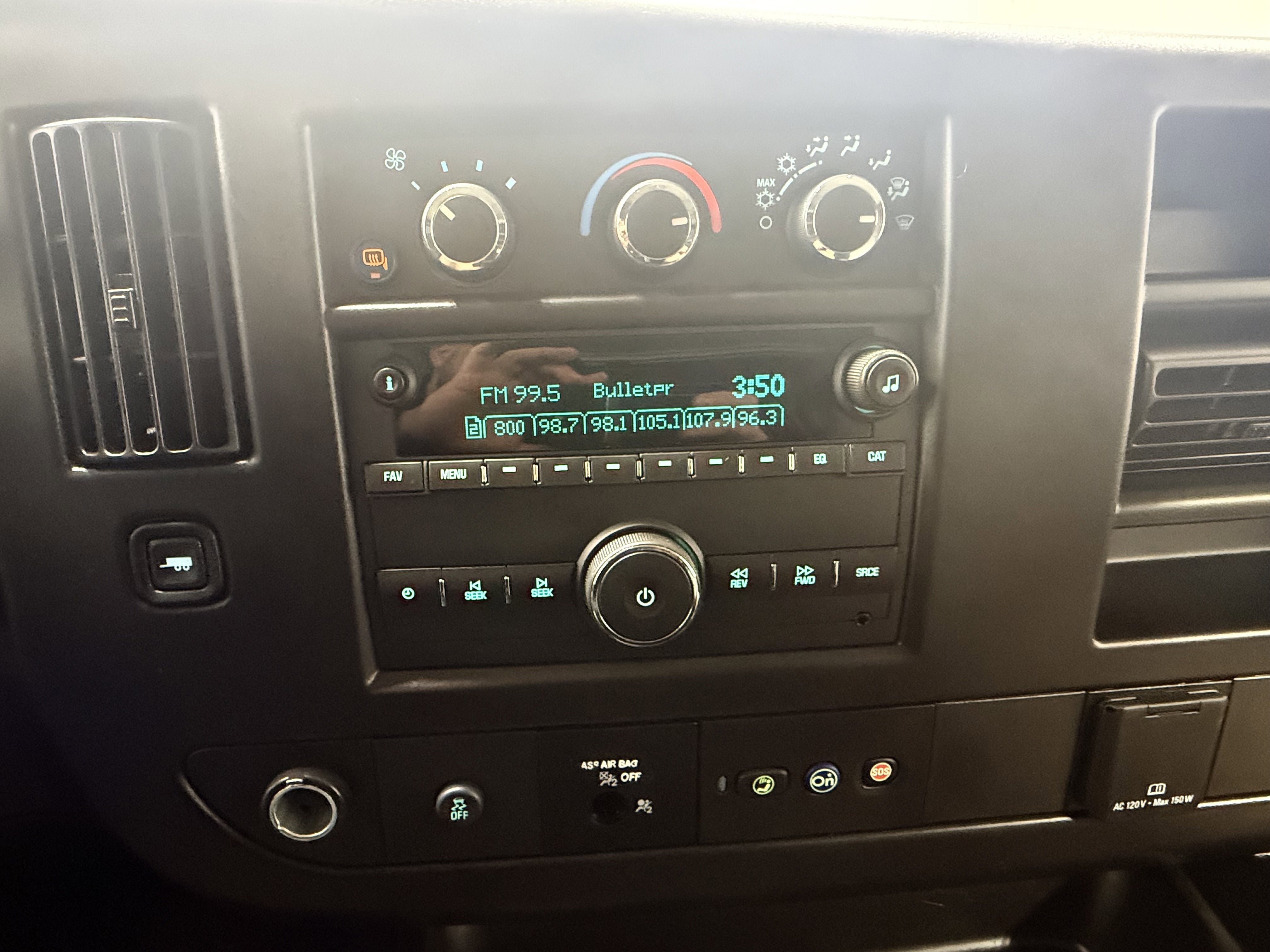 2024 Chevrolet Express Cargo 2500 WT