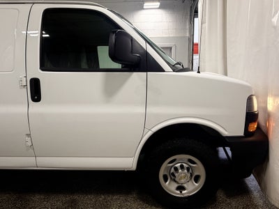 2024 Chevrolet Express Cargo 2500 WT
