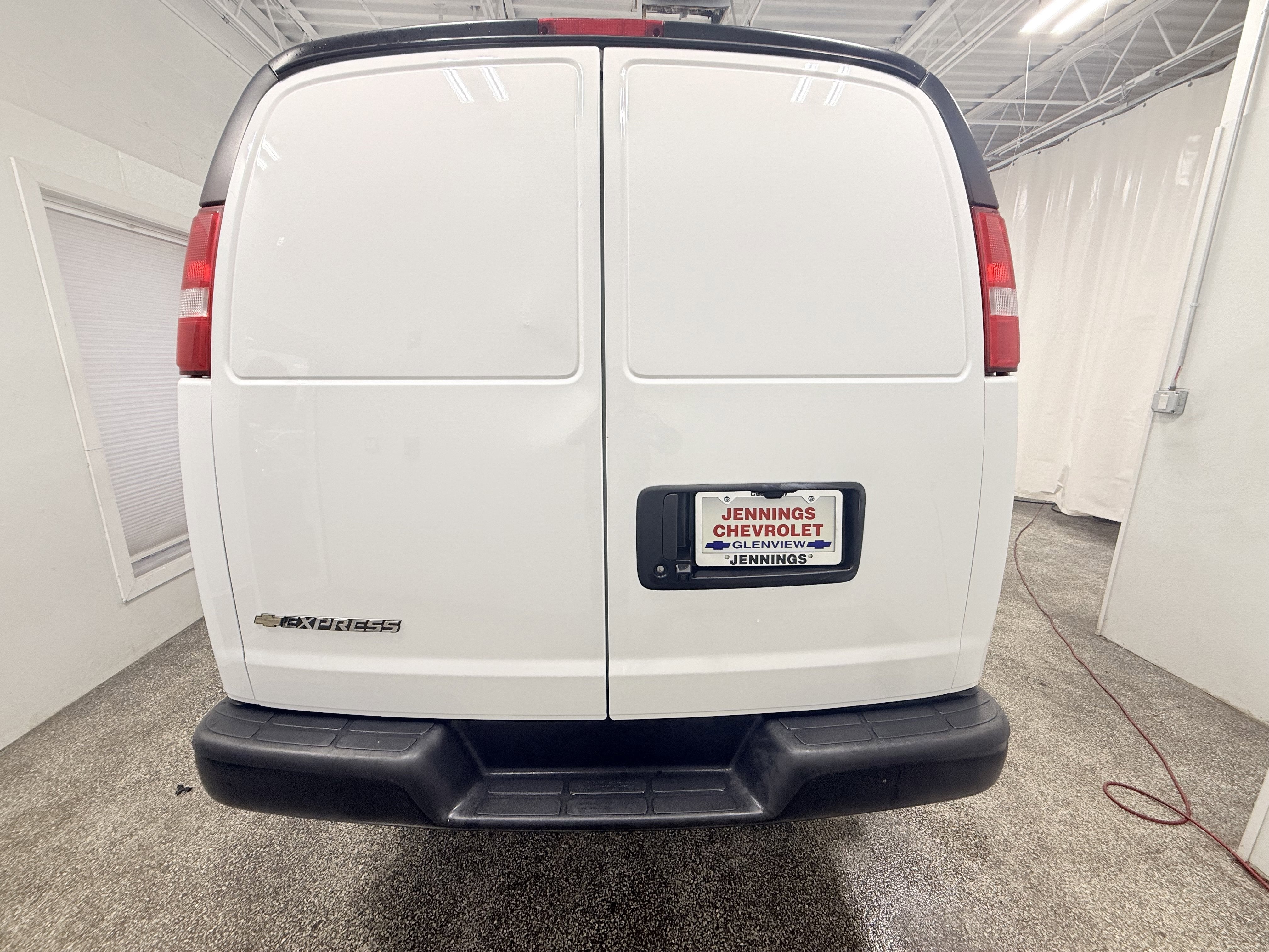 2024 Chevrolet Express Cargo 2500 WT