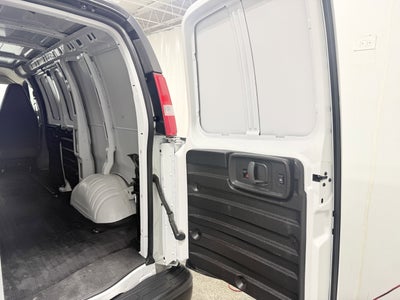 2024 Chevrolet Express Cargo 2500 WT