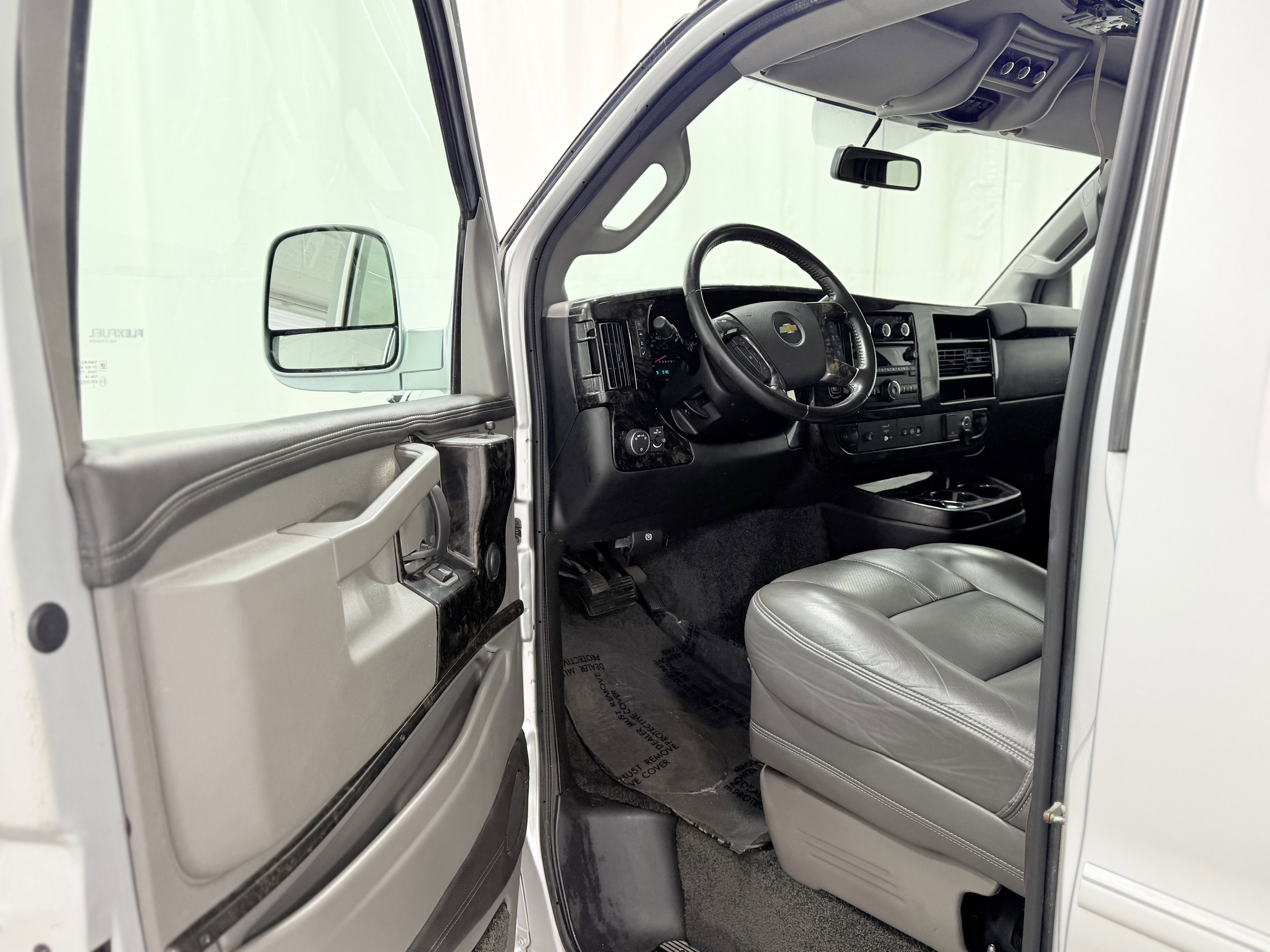 2016 Chevrolet Express Cargo 2500 Work Van