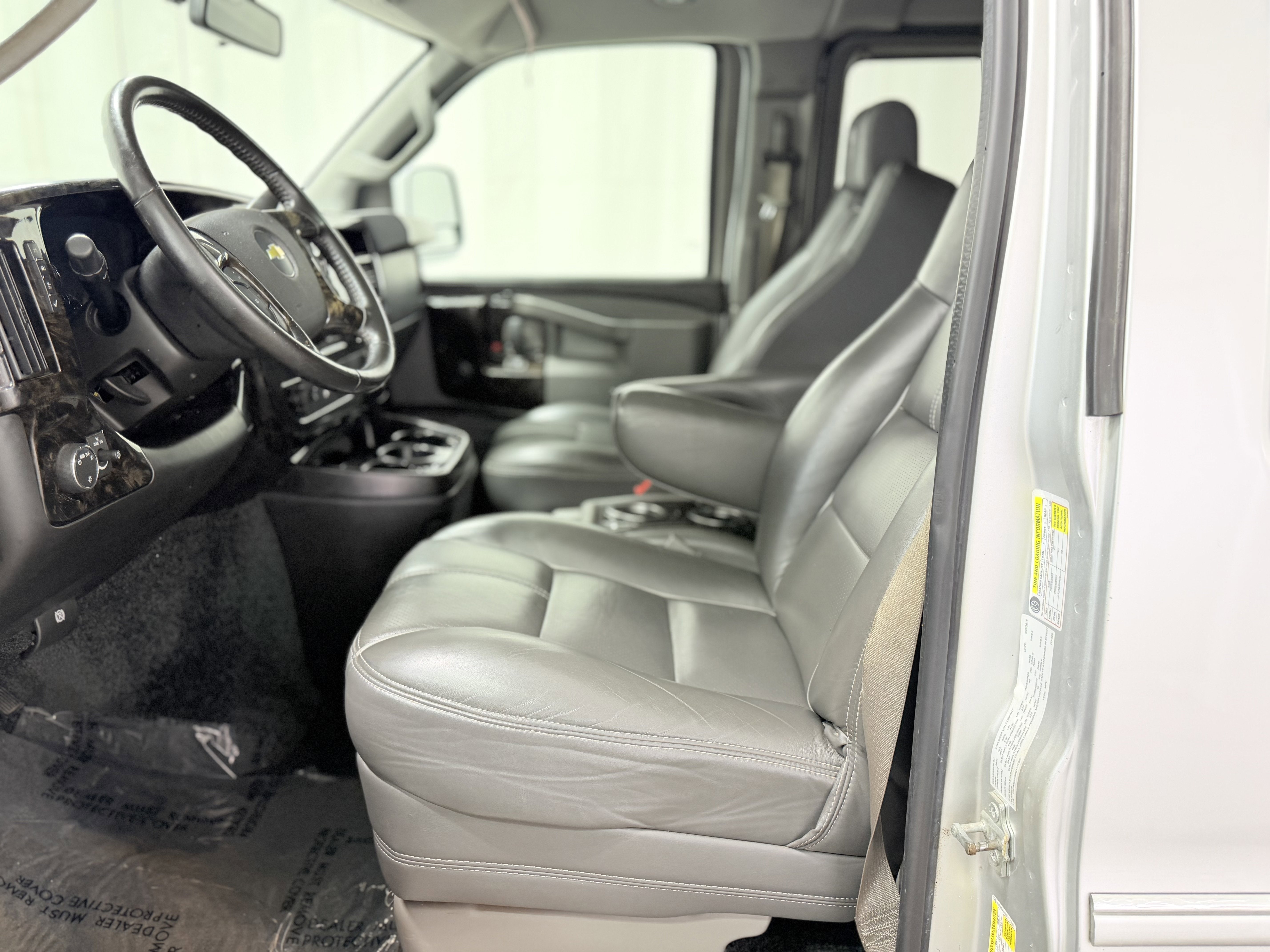 2016 Chevrolet Express Cargo 2500 Work Van