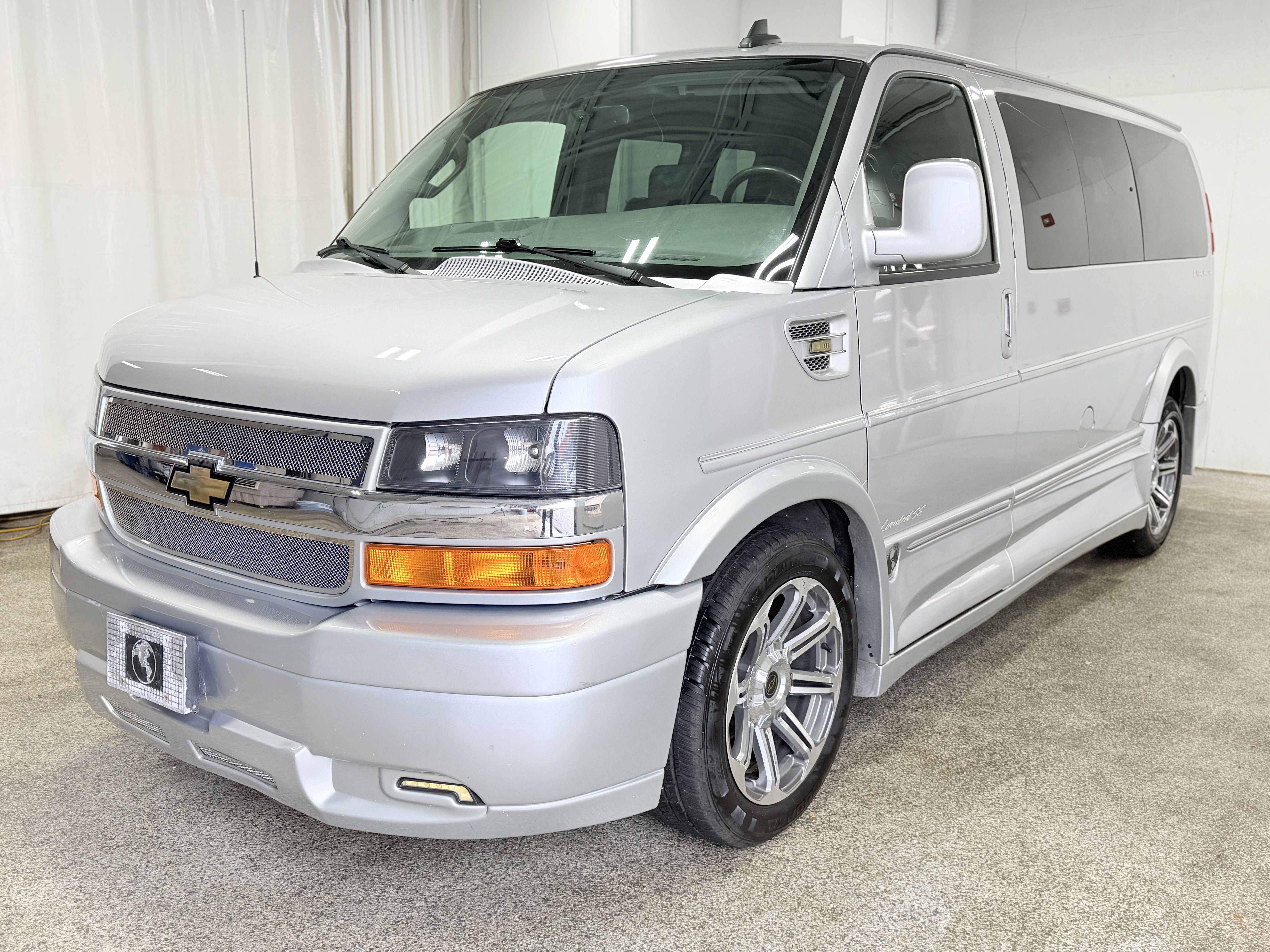 2016 Chevrolet Express Cargo 2500 Work Van