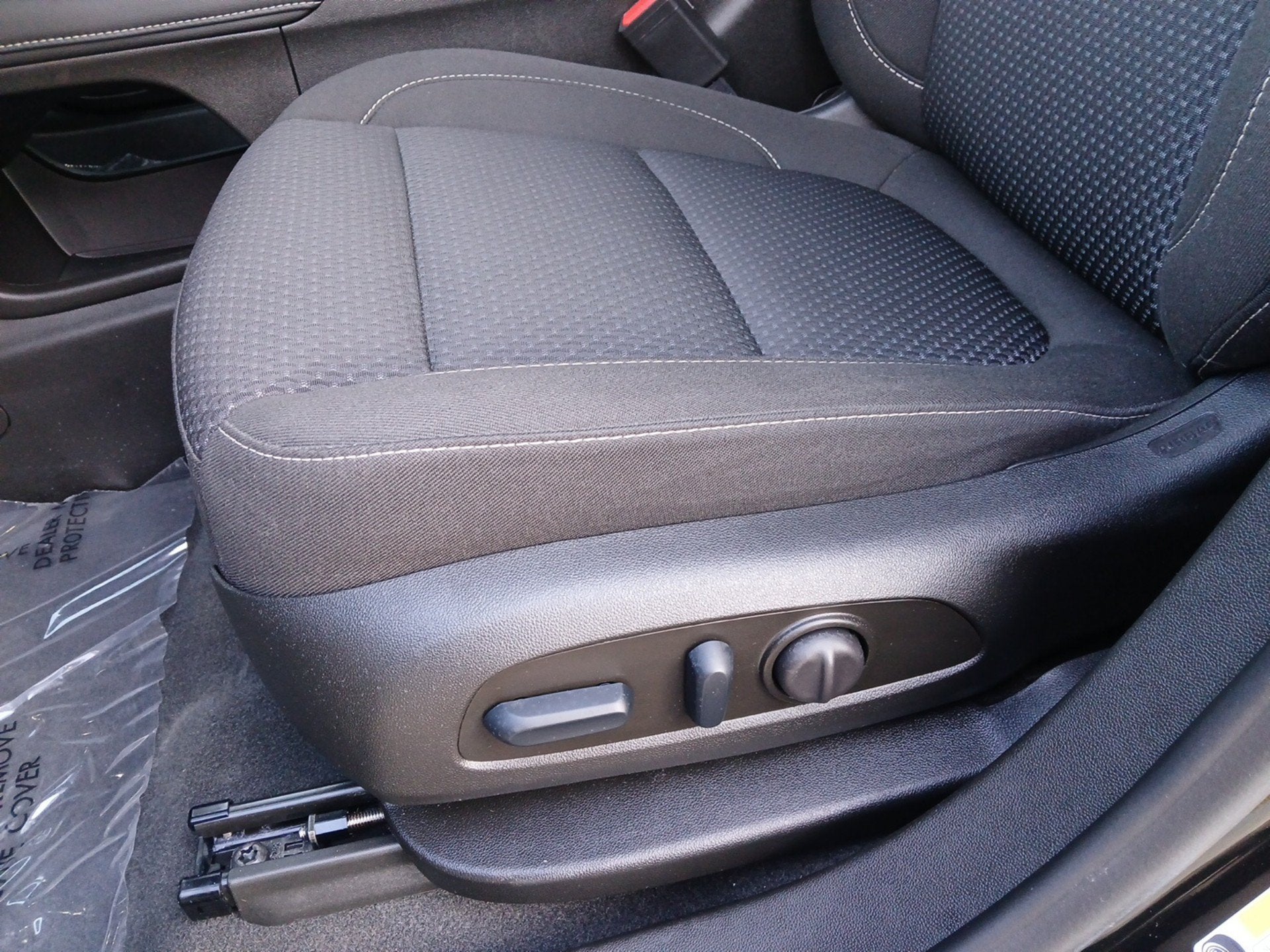 2023 GMC Acadia SLE - Photo 19