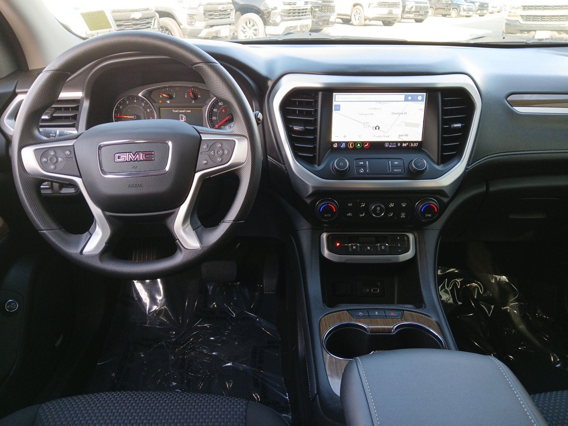2023 GMC Acadia SLE - Photo 7