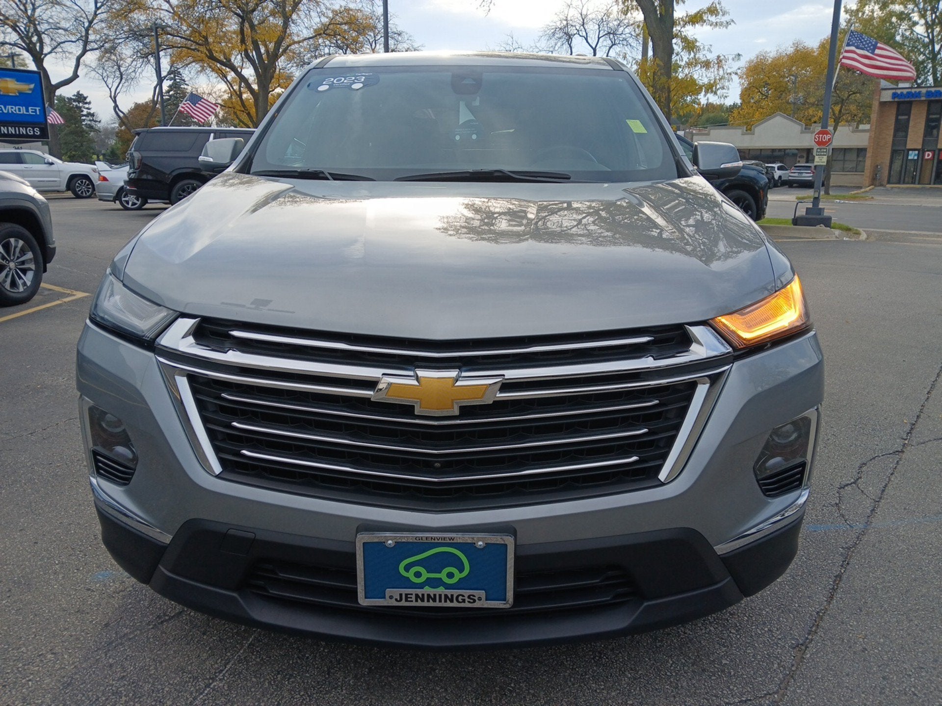 2023 Chevrolet Traverse LT Leather