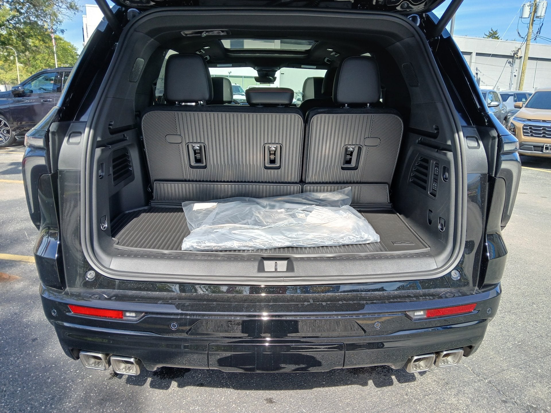 2027 Chevrolet Traverse RS