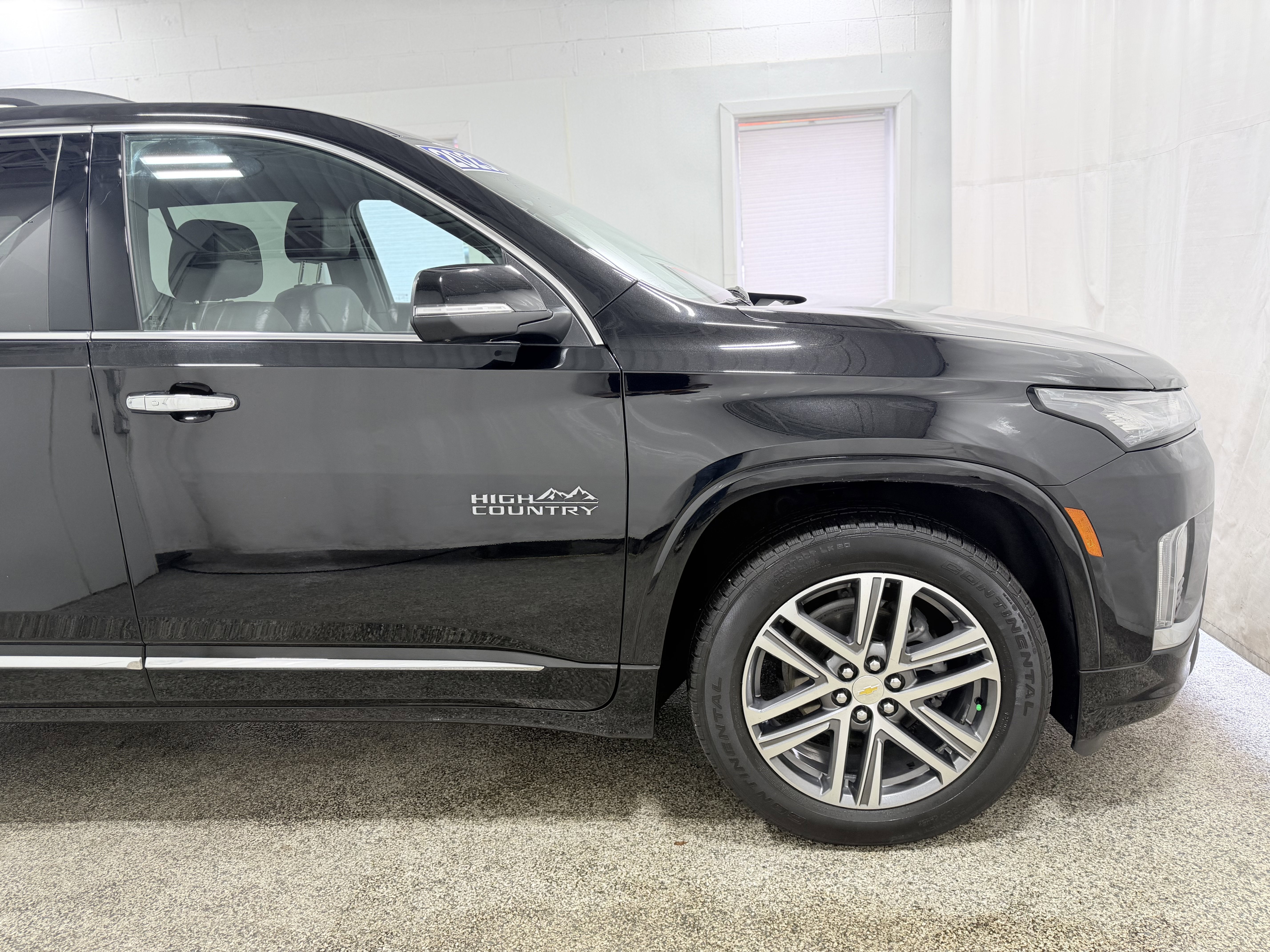 2023 Chevrolet Traverse High Country