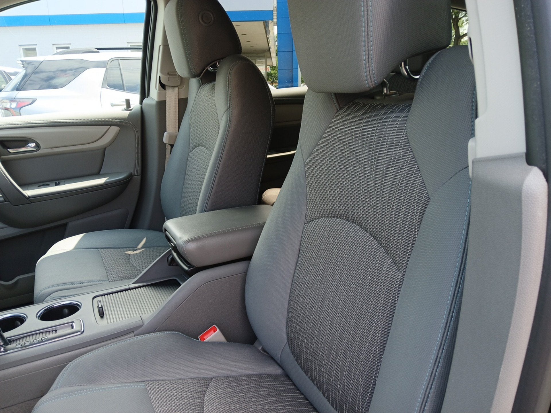 2017 Chevrolet Traverse LS