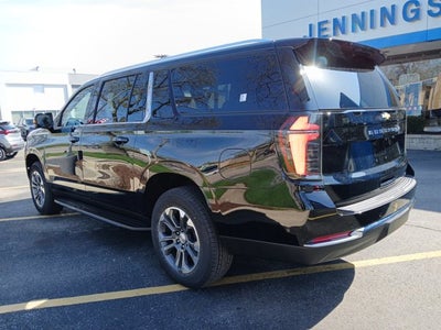2026 Chevrolet Suburban LT