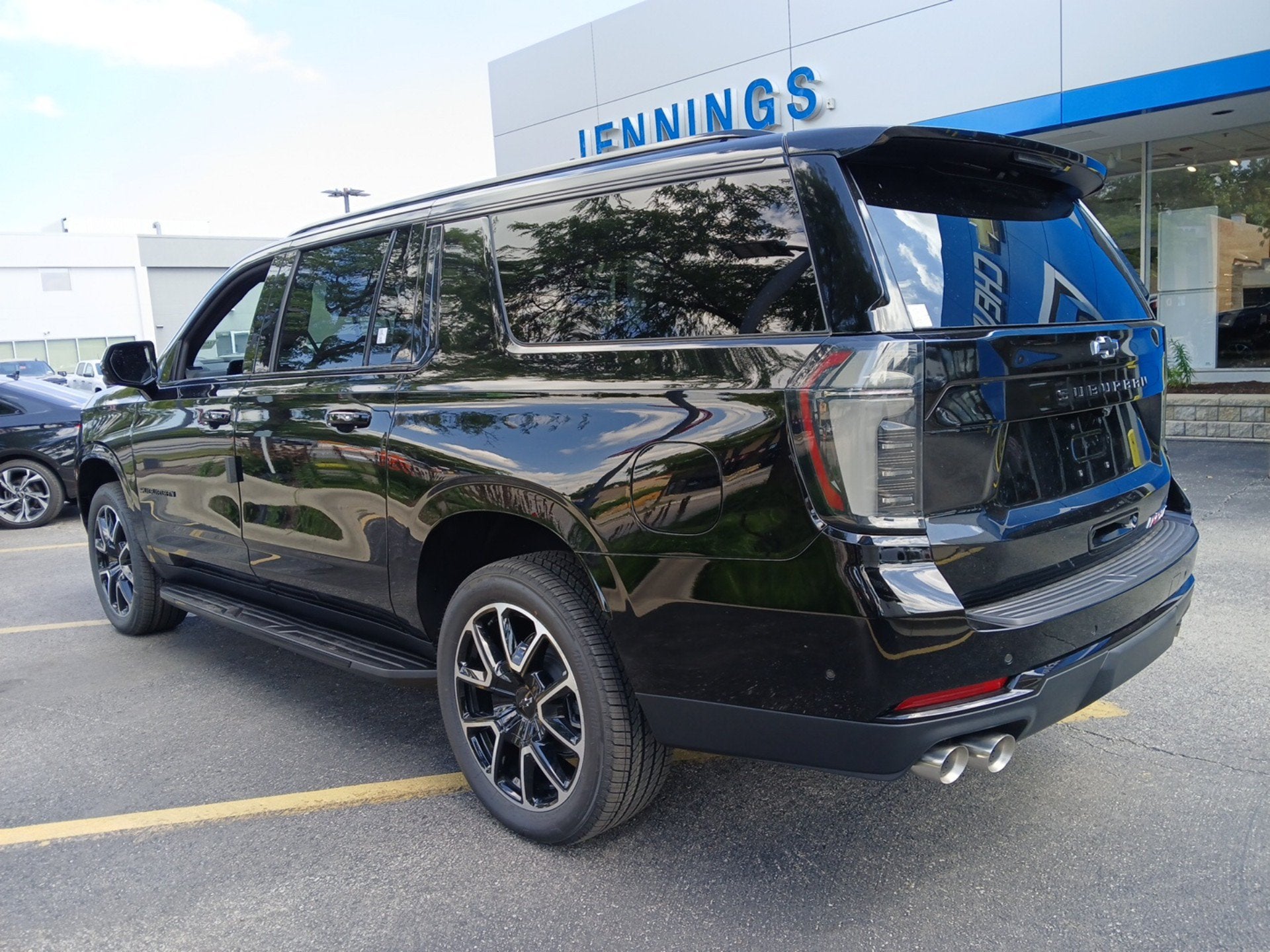 2026 Chevrolet Suburban RST