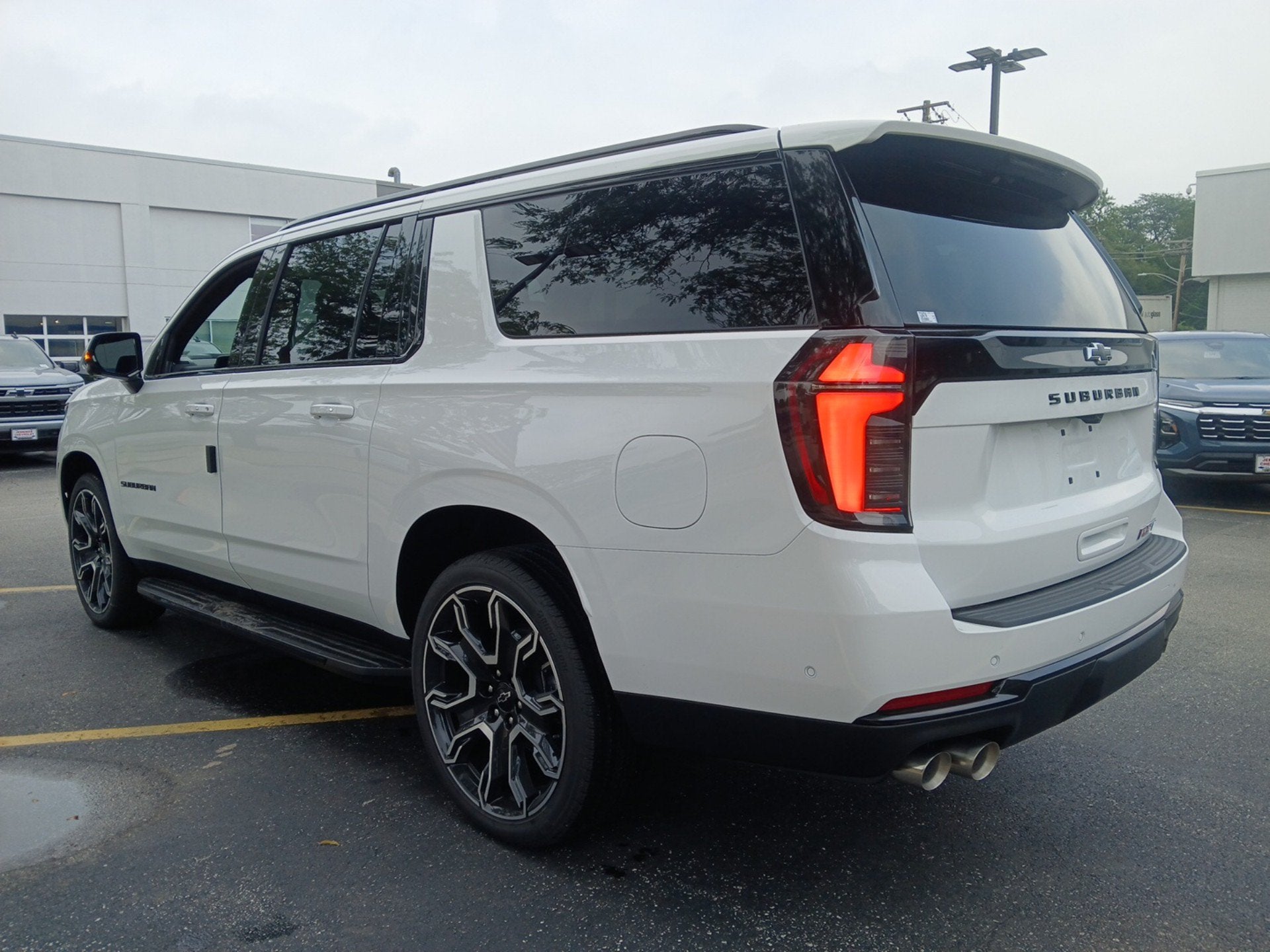 2026 Chevrolet Suburban RST