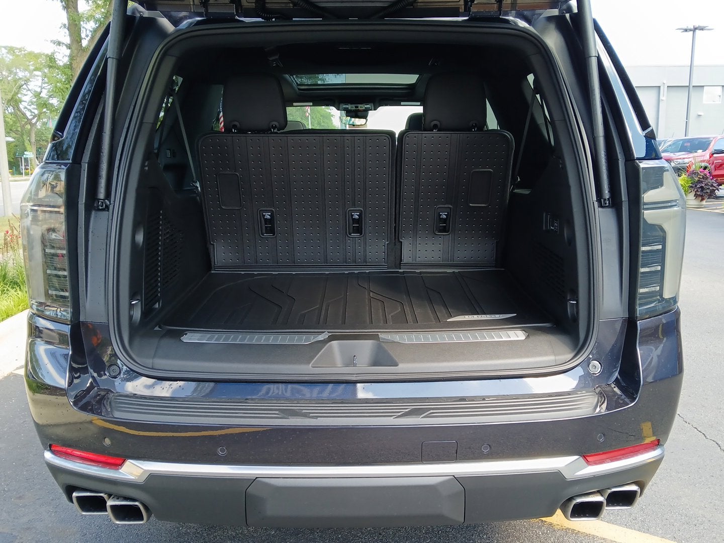 2025 Chevrolet Suburban High Country