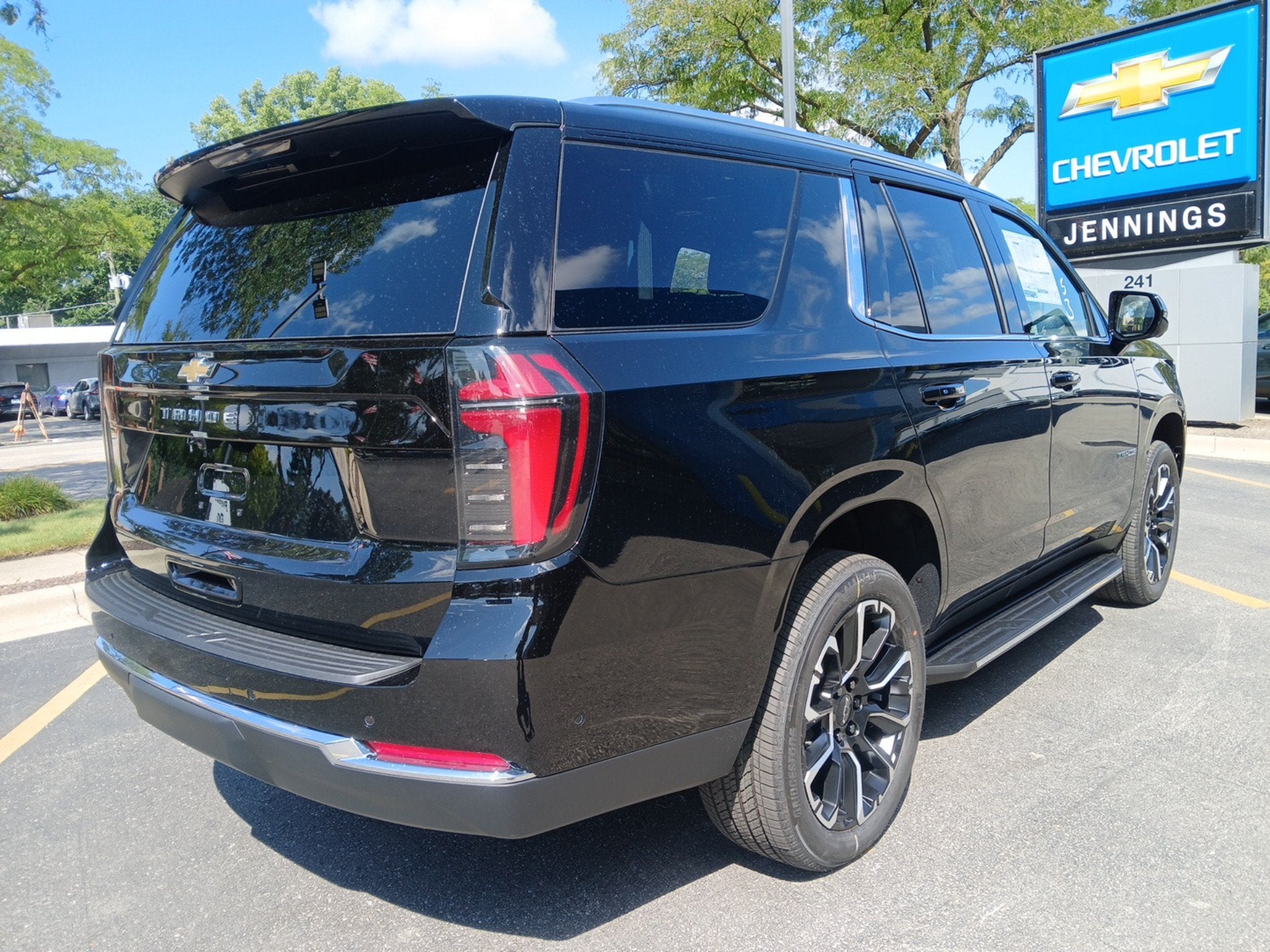 2026 Chevrolet Tahoe LS