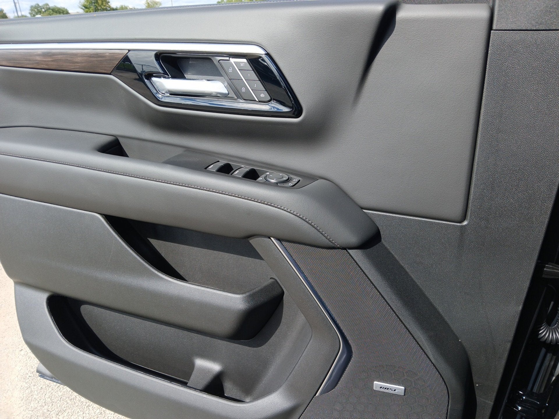 2027 Chevrolet Tahoe LT