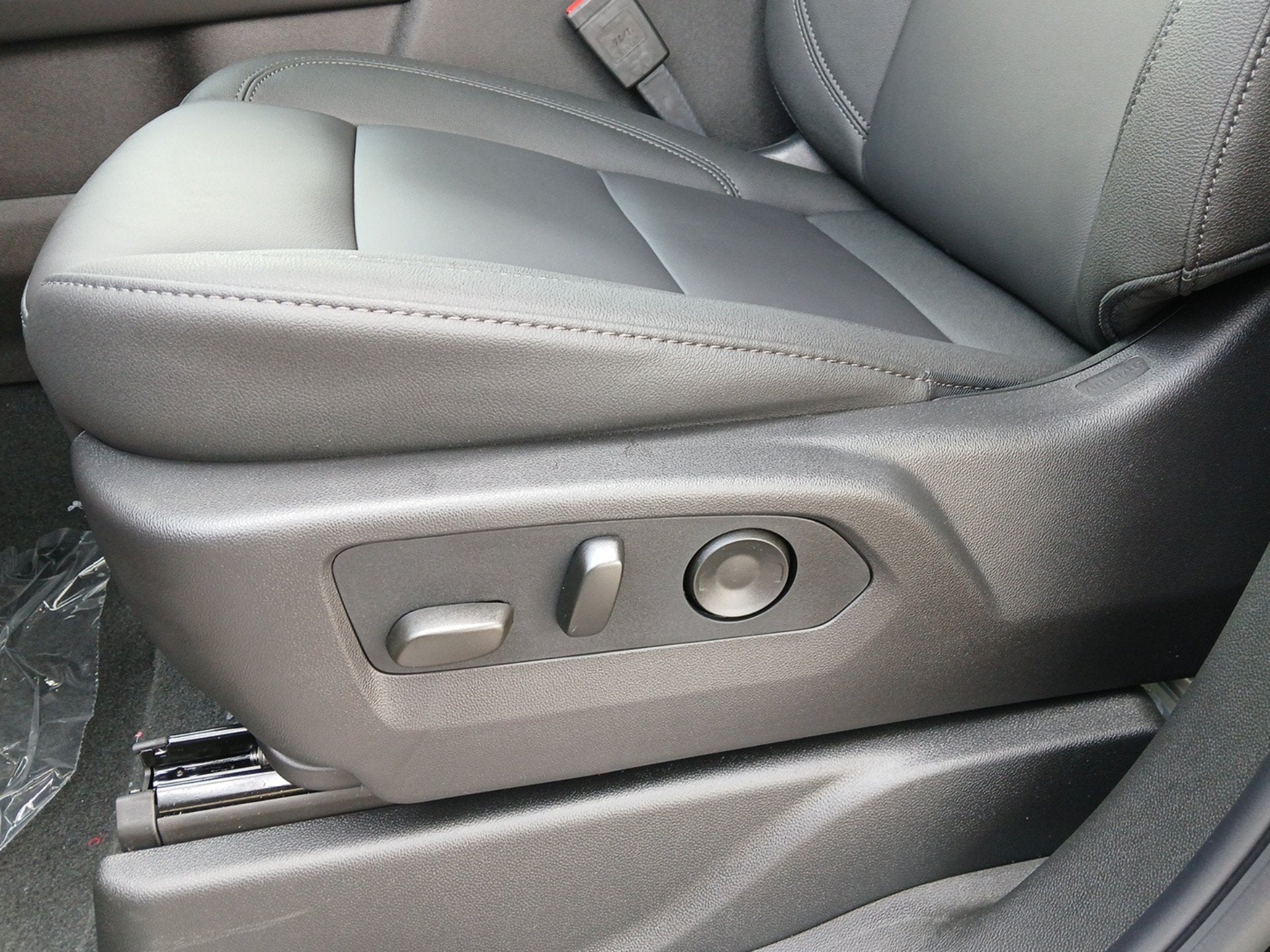 2026 Chevrolet Tahoe LT - Photo 21
