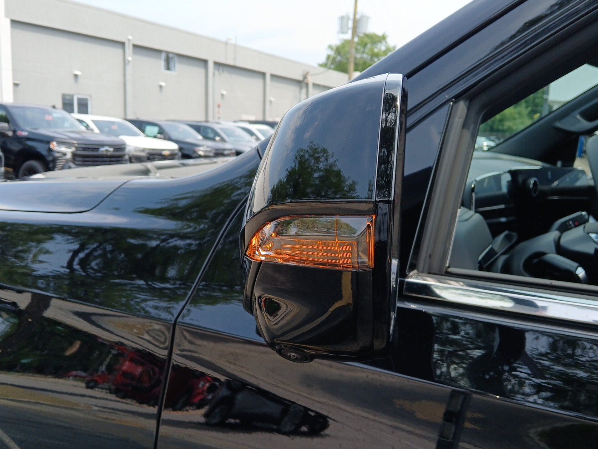 2026 Chevrolet Tahoe LT - Photo 31