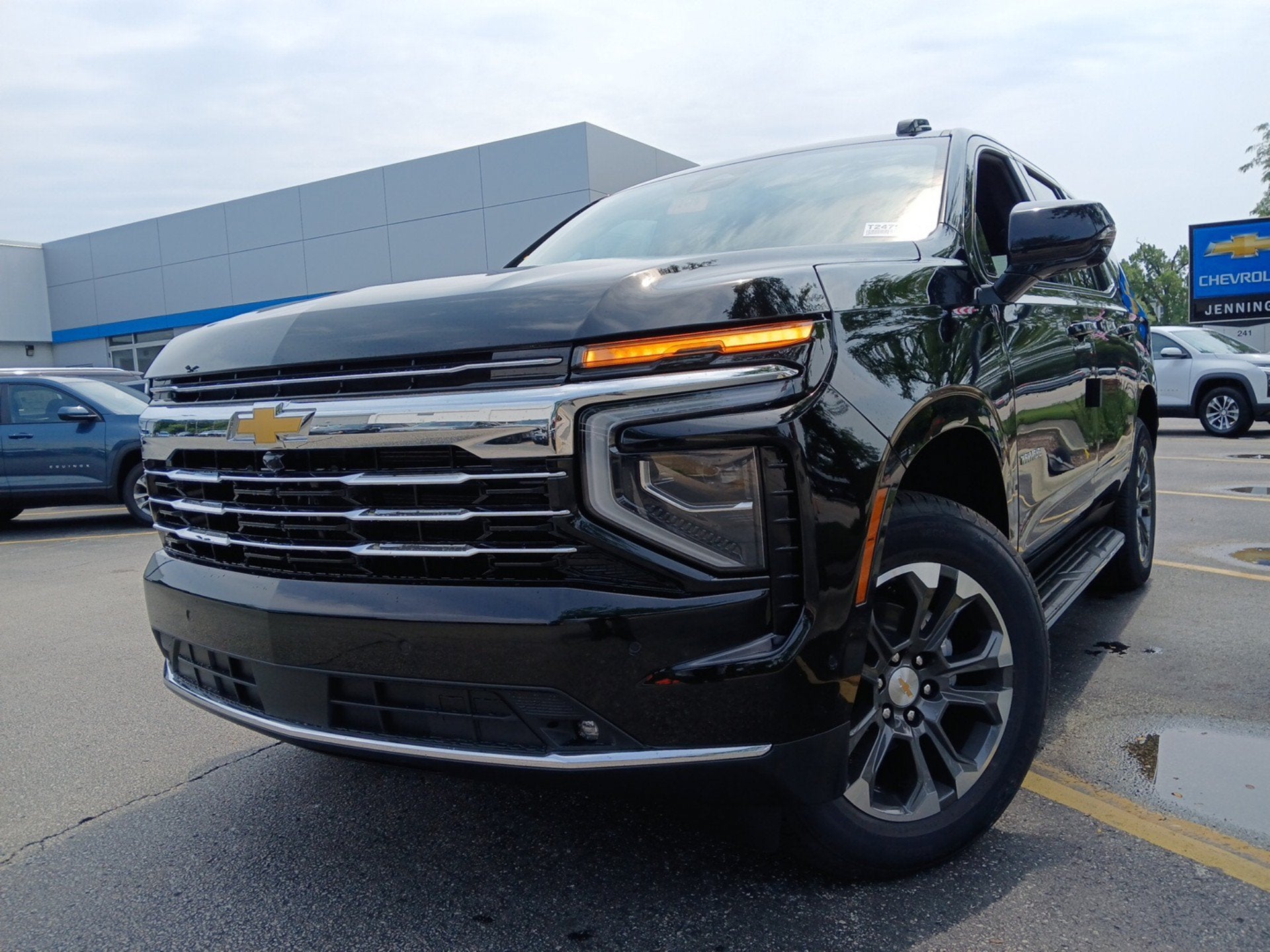 2026 Chevrolet Tahoe LT - Photo 34