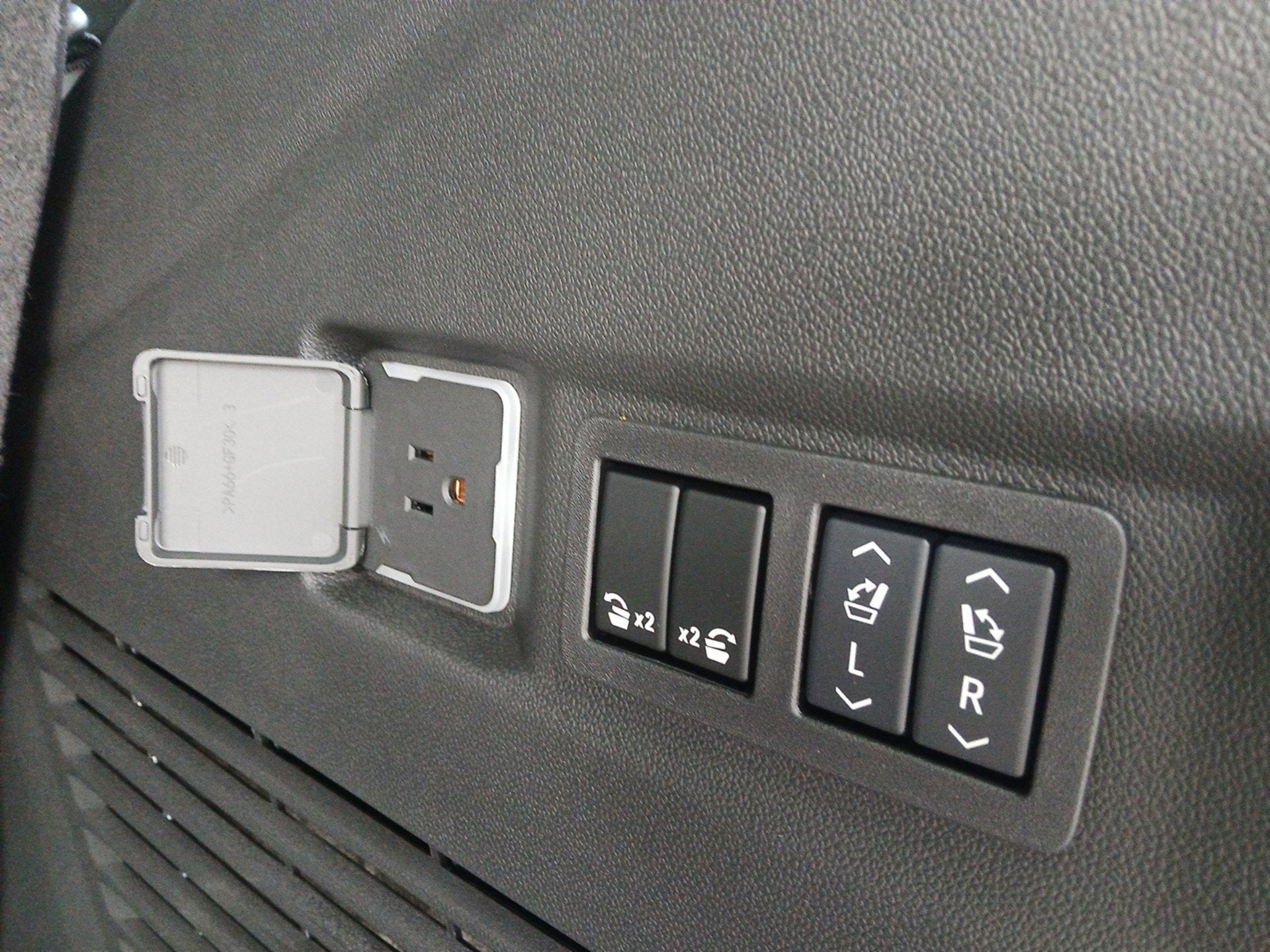2027 Chevrolet Tahoe Z71