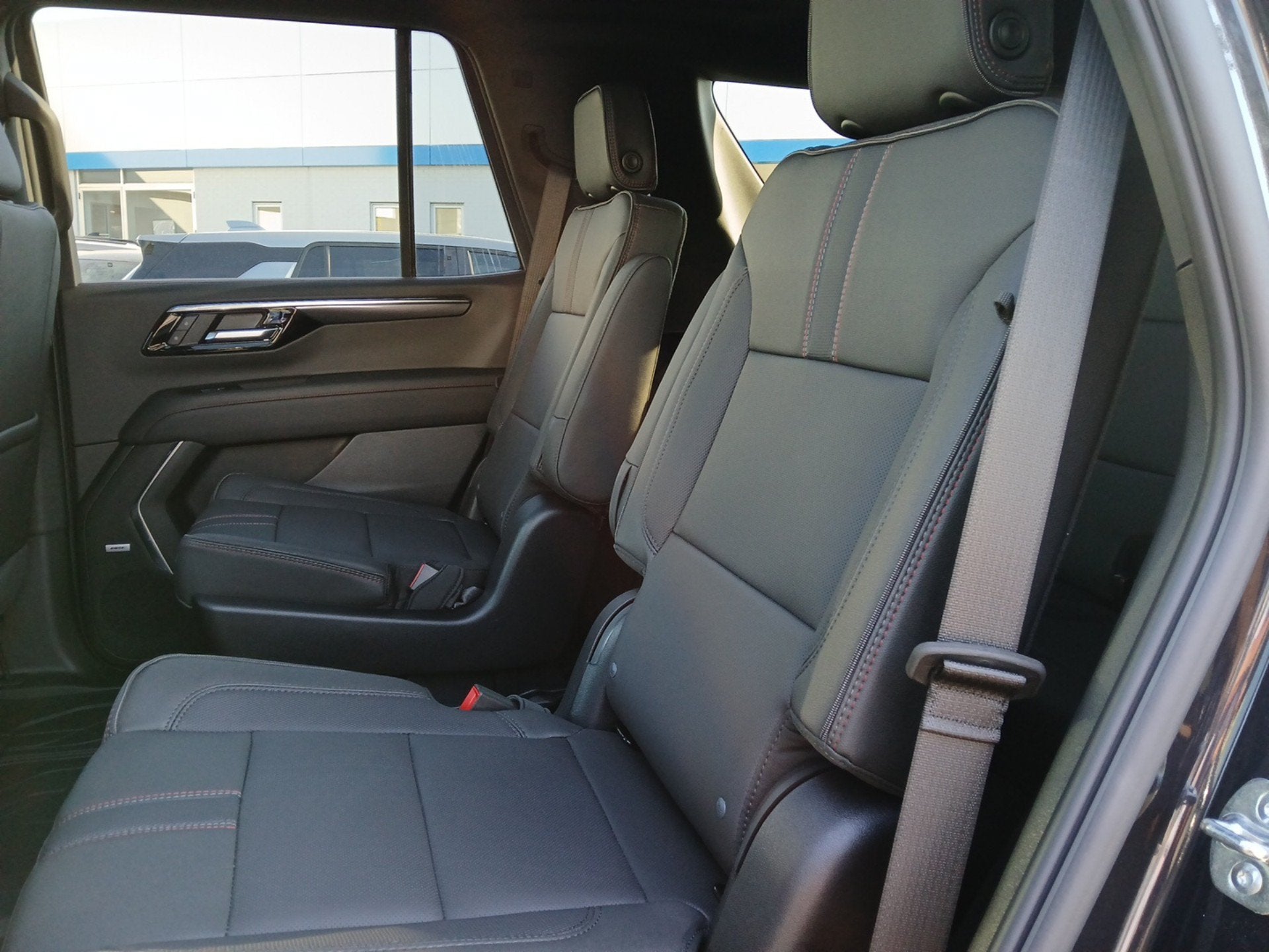 2027 Chevrolet Tahoe RST