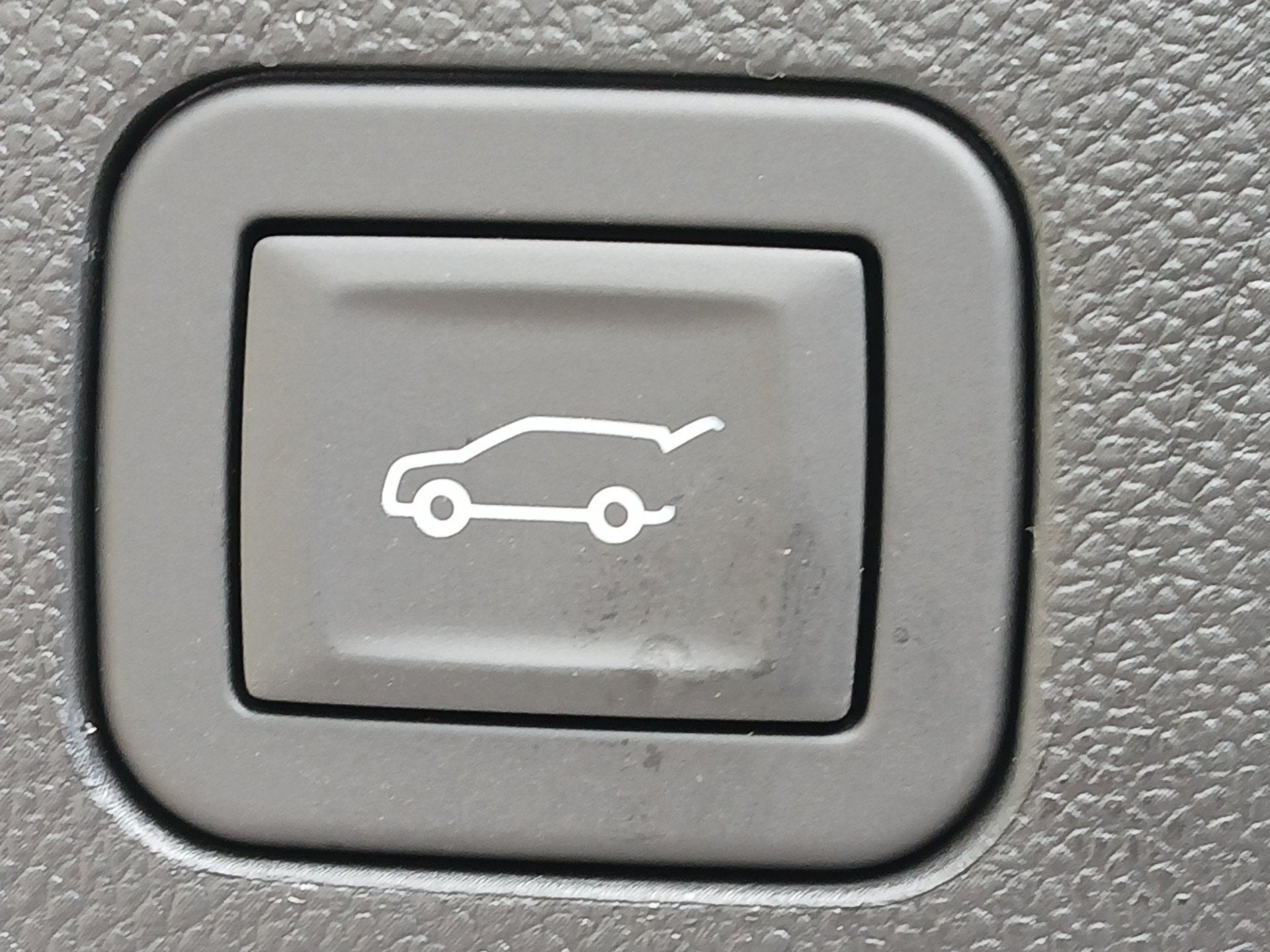 2027 Chevrolet Tahoe High Country - Photo 28