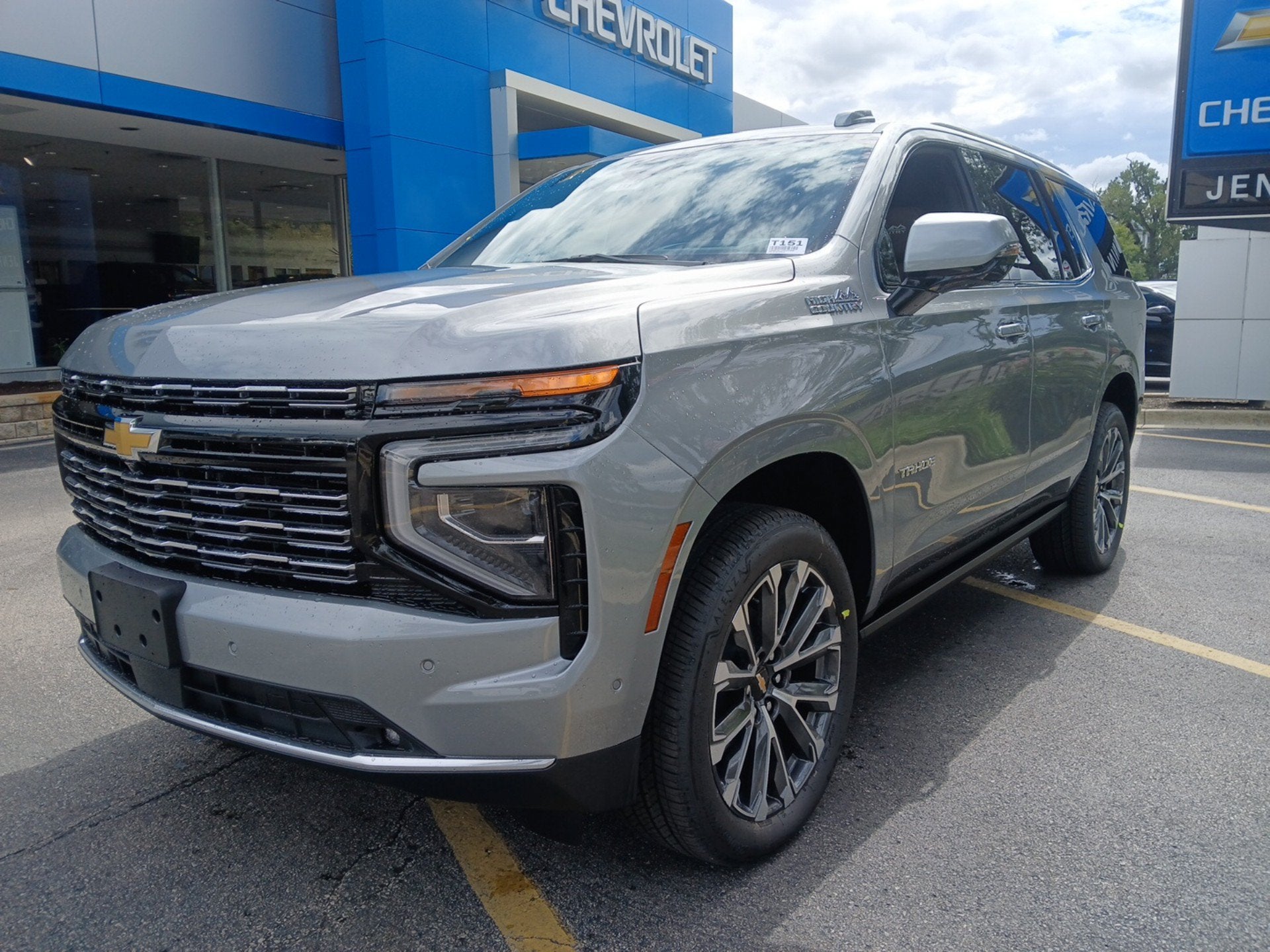 2027 Chevrolet Tahoe High Country - Photo 6