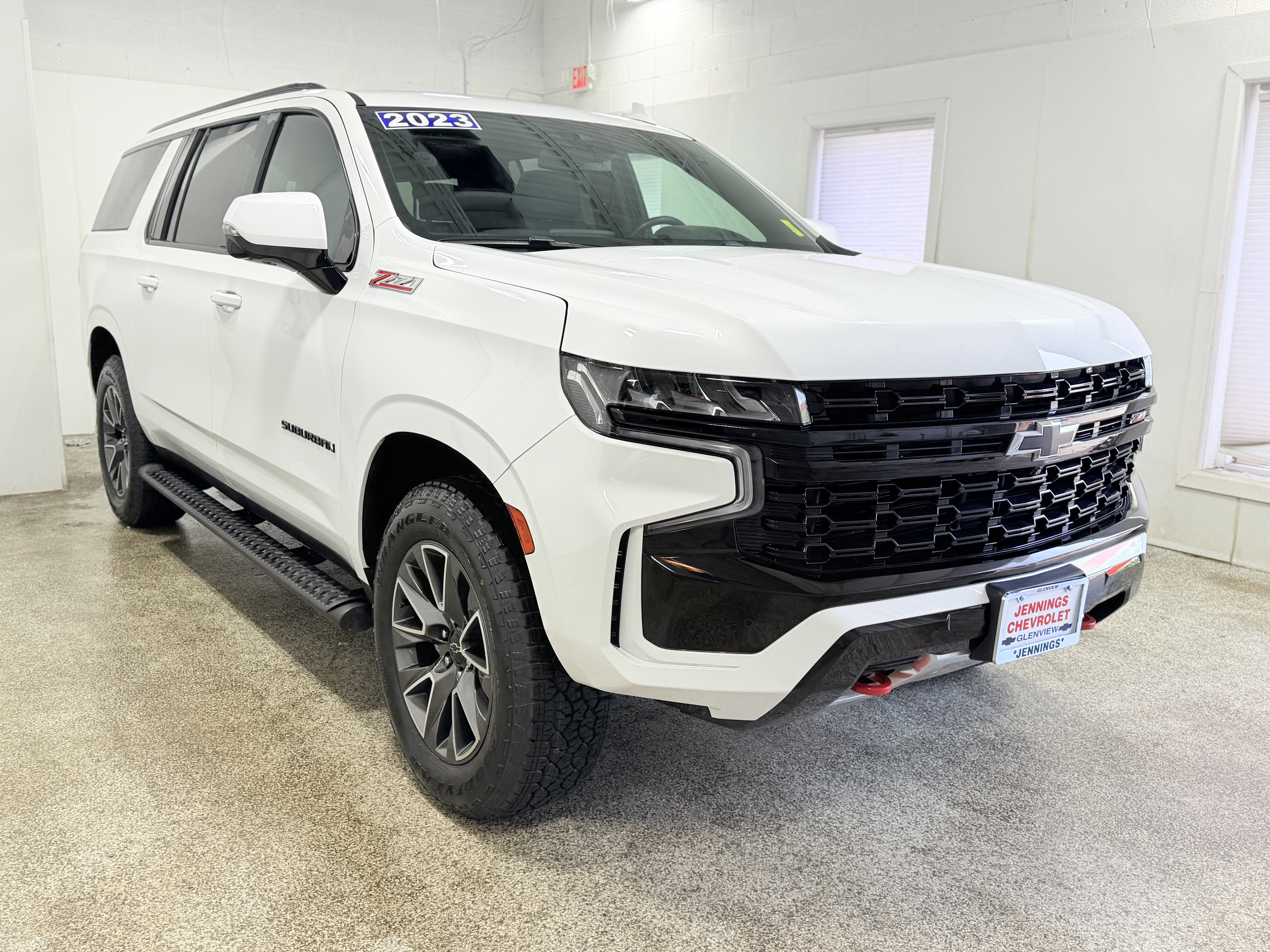 2023 Chevrolet Suburban 4WD 1500 Z71's photo