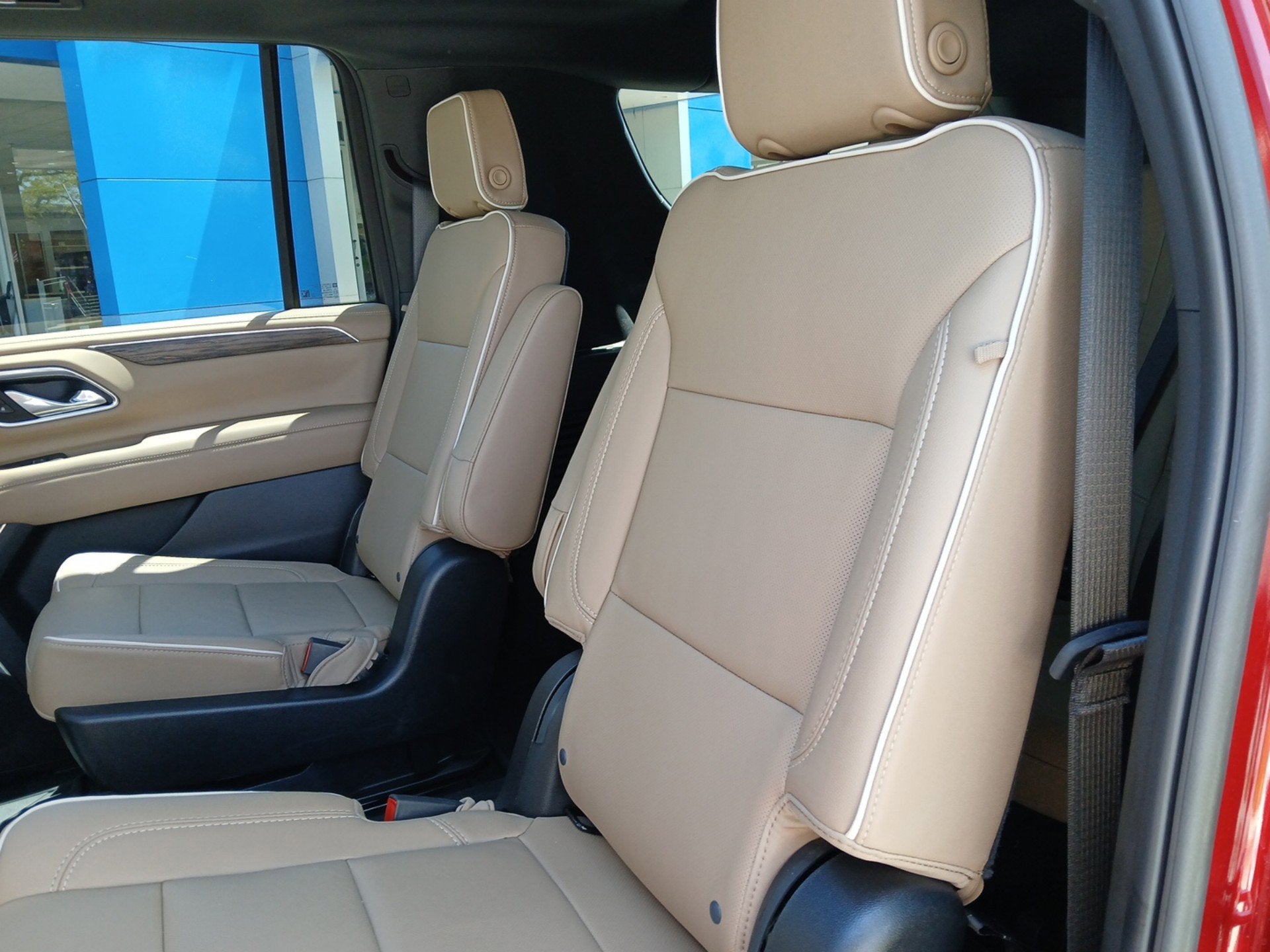 2024 Chevrolet Suburban Premier