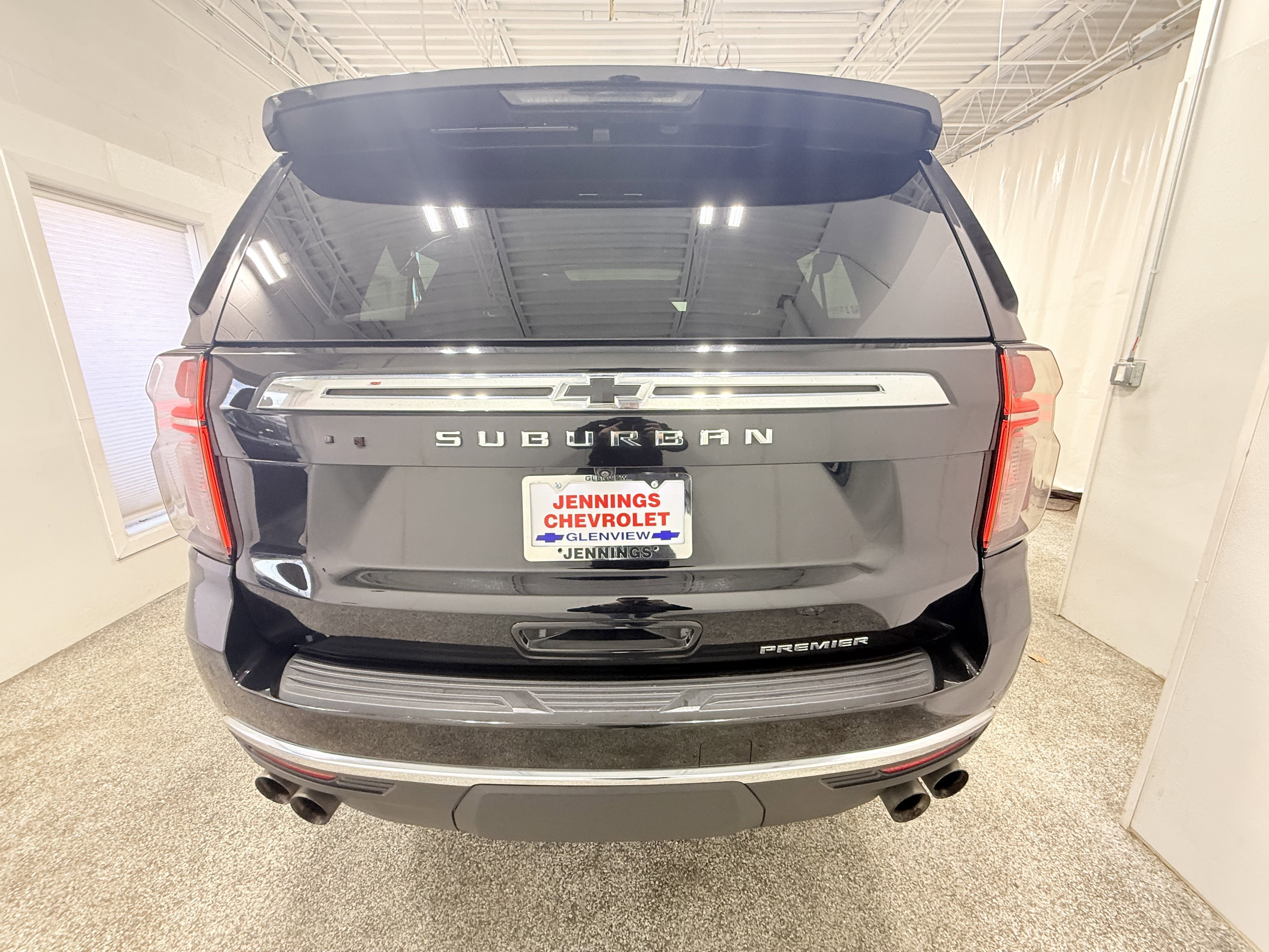 2023 Chevrolet Suburban Premier